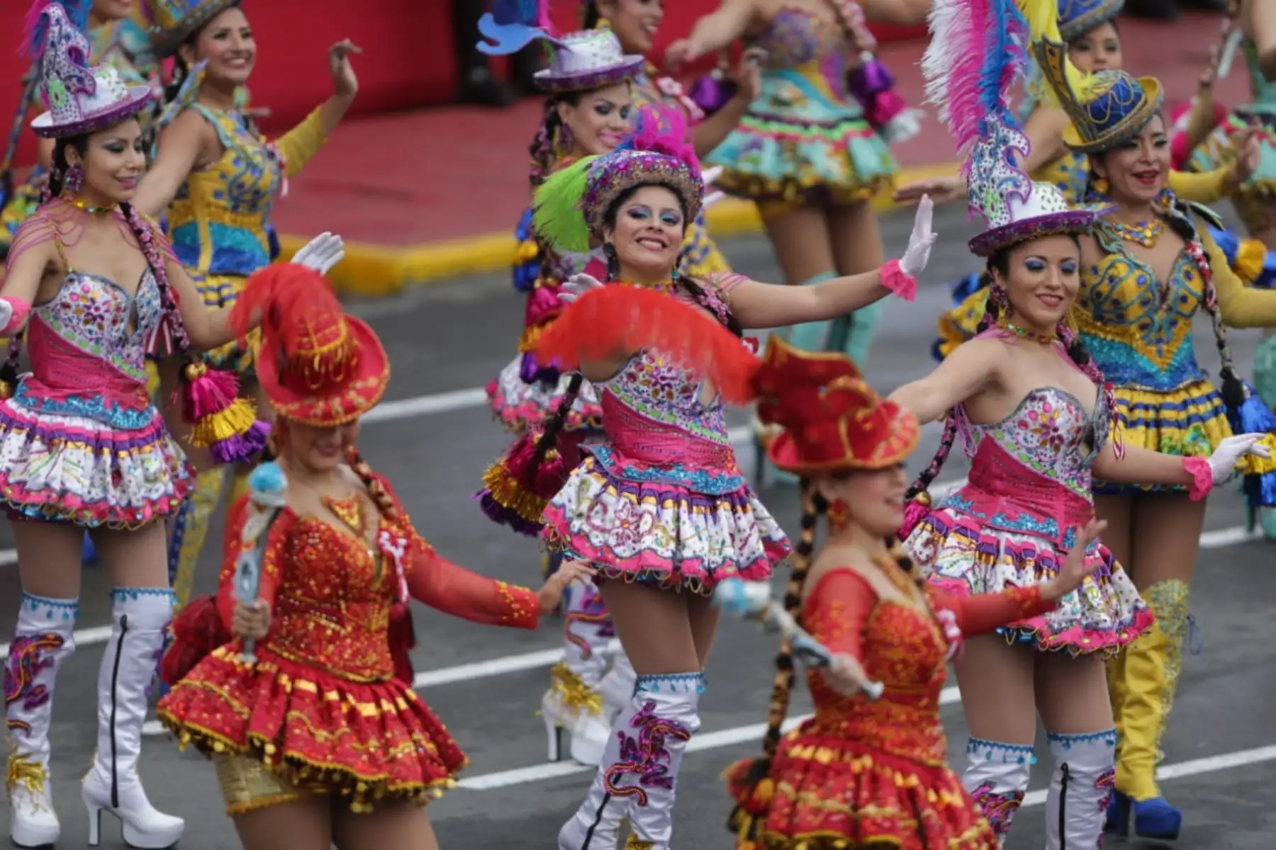 El presidente de la República, Martín Vizcarra, preside   la Gran Parada Militar por Fiestas Patrias. Foto: ANDINA/Prensa Presidencia