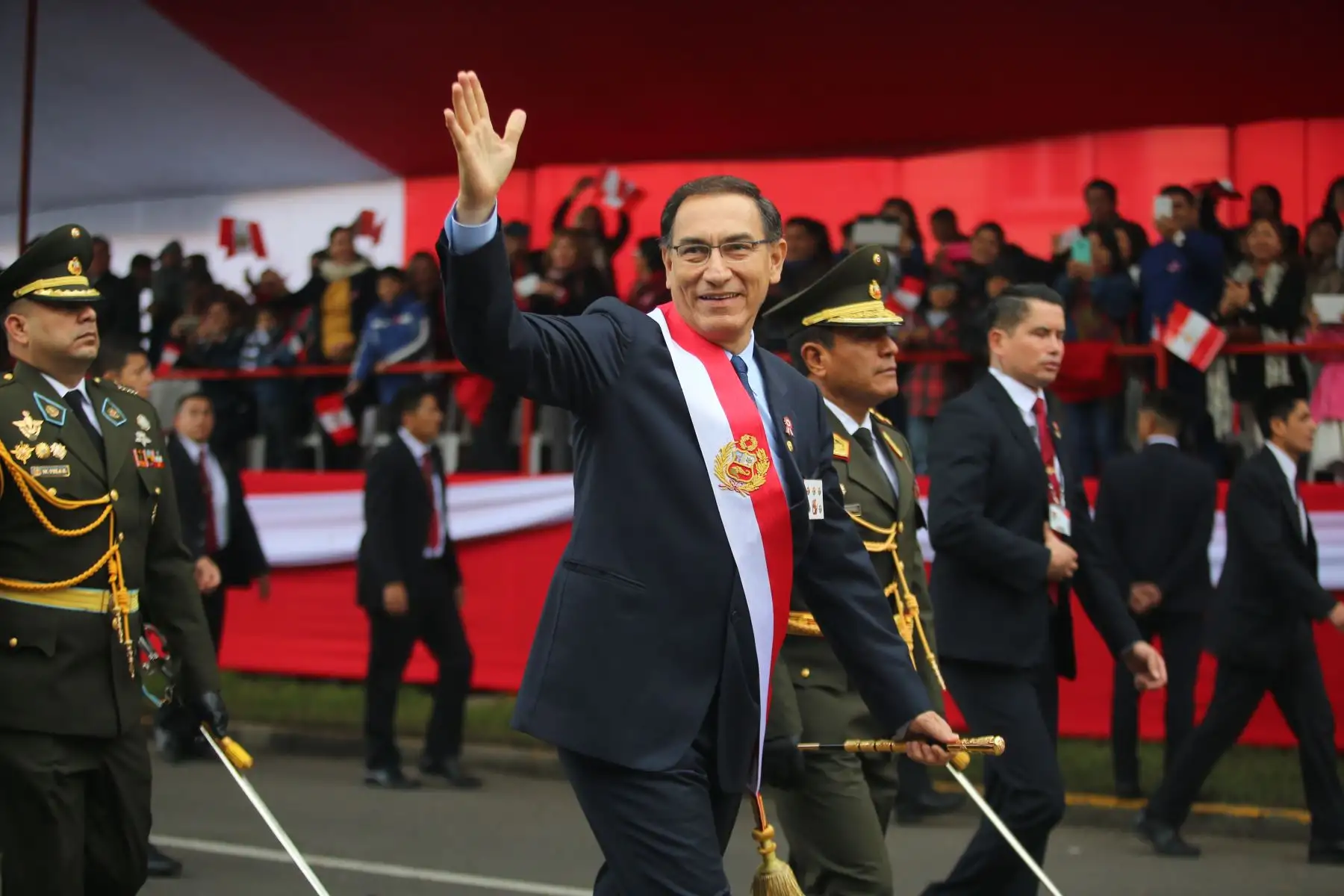 El presidente de la República, Martín Vizcarra, preside   la Gran Parada Militar por Fiestas Patrias. Foto: ANDINA/Prensa Presidencia