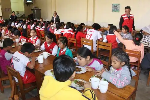 Incorporan verduras y frutas en desayunos escolares de la provincia de Casma, enÁncash. ANDINA