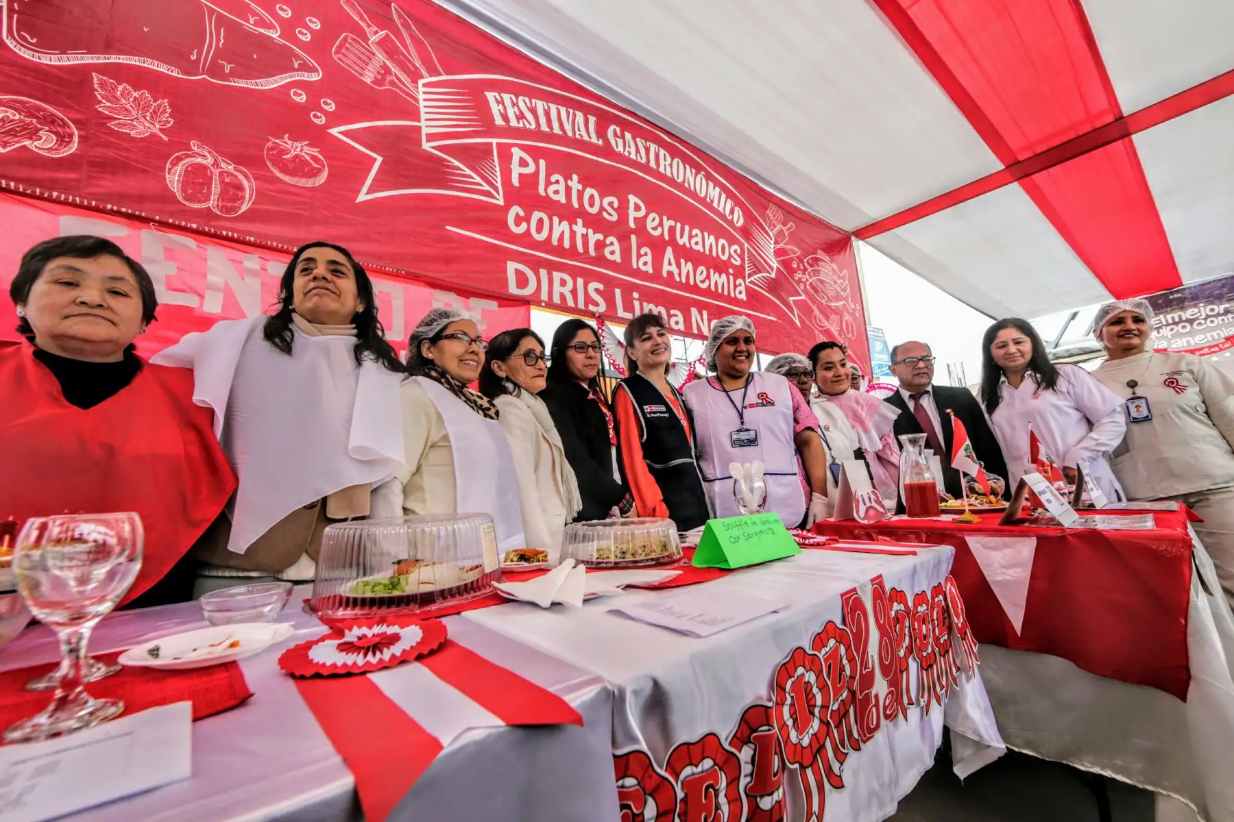 Ministra de Salud Silvia Pessah da inicio a la Tercera Jornada Naciobal contra la Anemia en el Centro de Salud Santa Luzmila II en Comas. Foto: ANDINA/Luis Iparraguirre