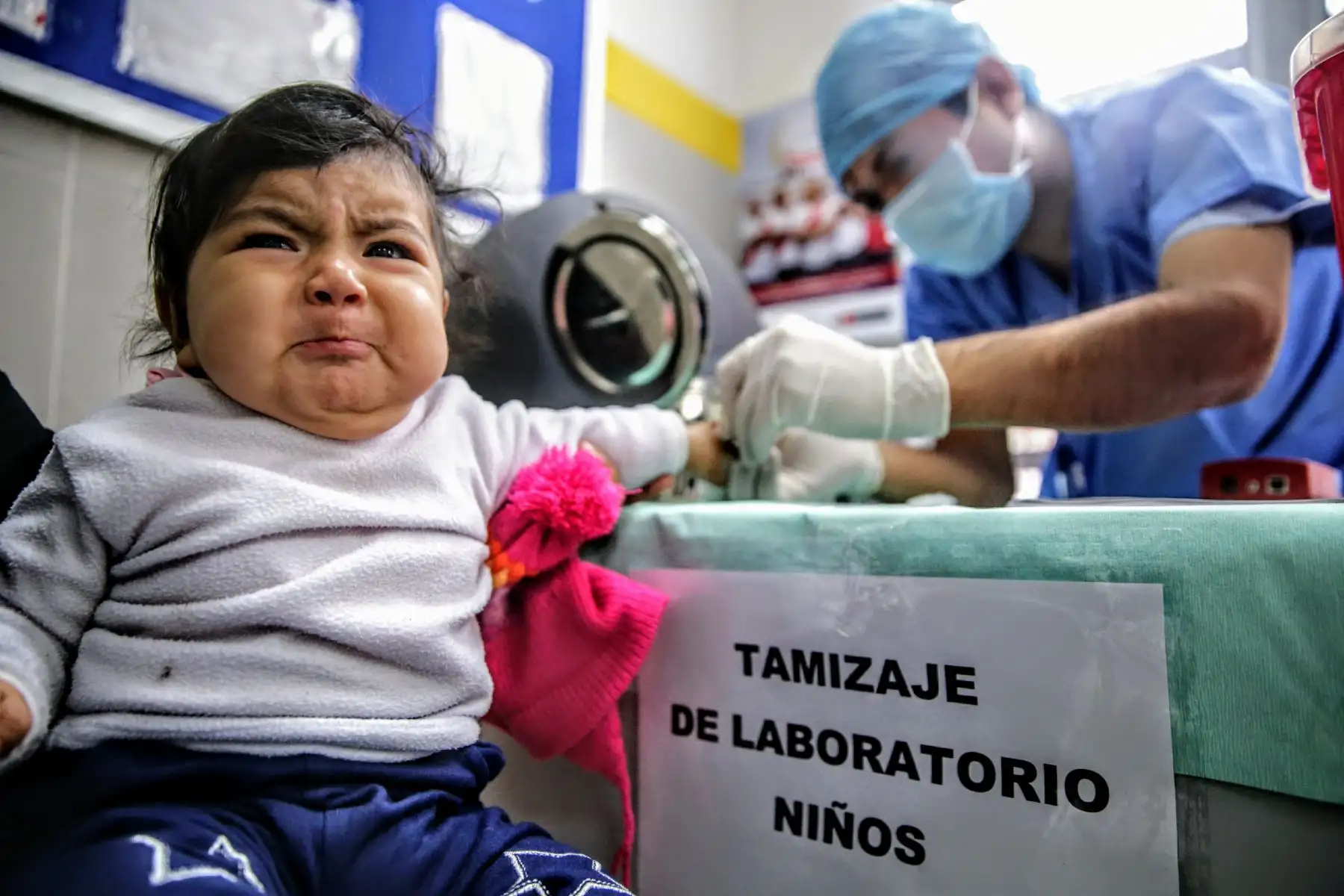 Ministra de Salud Silvia Pessah da inicio a la Tercera Jornada Naciobal contra la Anemia en el Centro de Salud Santa Luzmila II en Comas. Foto: ANDINA/Luis Iparraguirre