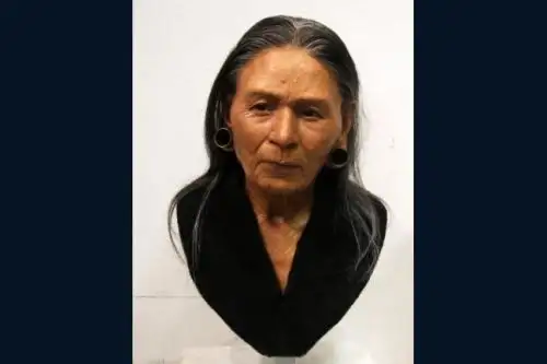 La arqueología ha vuelto a recurrir con éxito a la tecnología 3D para reconstruir el rostro de una gobernante del Perú precolombino. Esta vez se trata de la “Reina de Huarmey”, que vivió hace 1,200 años en la provincia ancashina de Huarmey y que constituye la segunda soberana cuya fisonomía se revela al mundo gracias a uno de los mayores aportes tecnológicos del siglo XXI. Fotografía: Oscar Nilsson/National Geographic.com