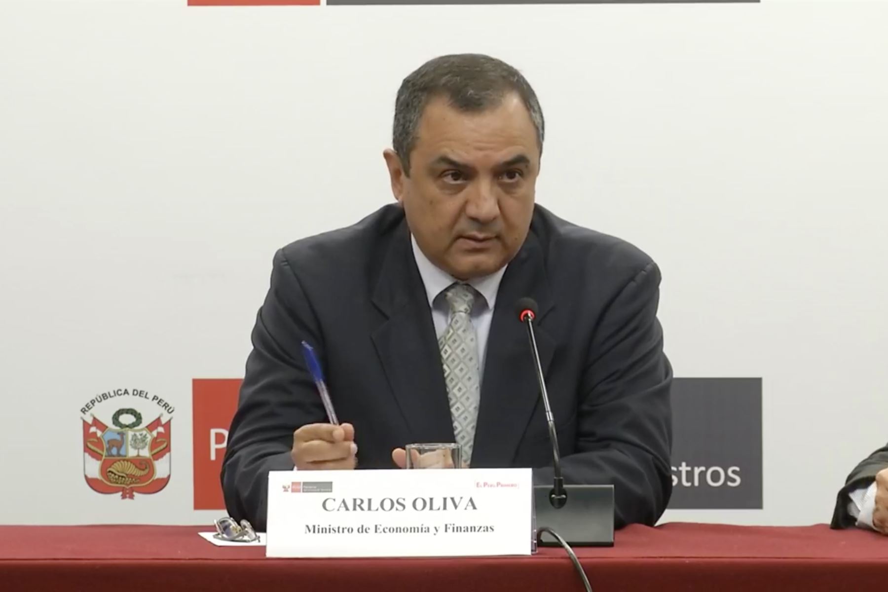 Ministro de Economía y Finanzas, Carlos Oliva. Captura TV