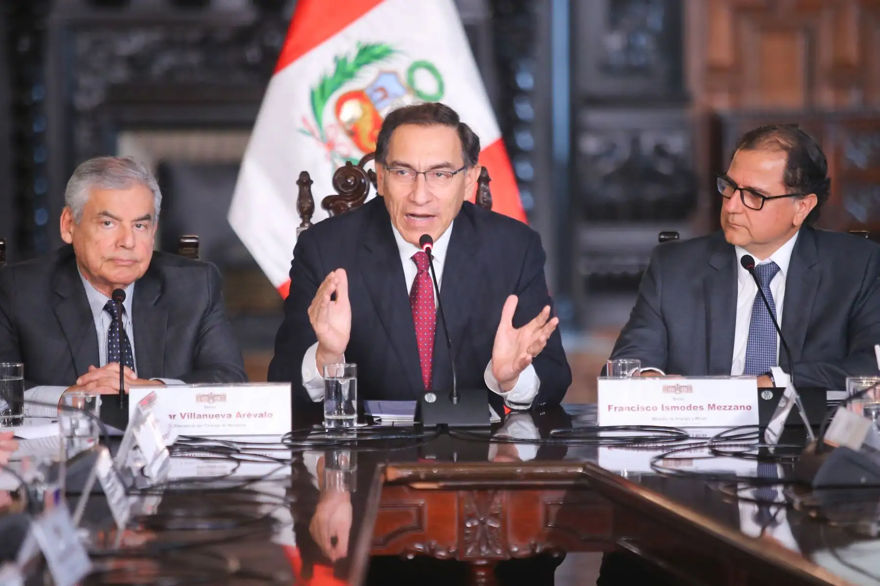Jefe del Estado presidió el acto de creación del Centro de Convergencia y Buenas Prácticas Minero-Energéticas en Palacio de Gobierno. Foto: ANDINA/Prensa Presidencia.