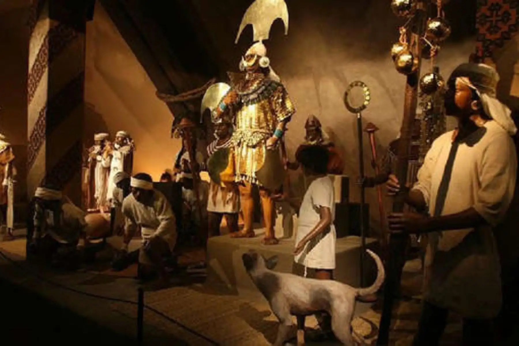 Más de 100,000 visitantes proyecta recibir la muestra itinerante del Señor de Sipán que abrió sus puertas al público en la ciudad de Arequipa para mostrar más de 40 piezas, entre originales y réplicas exactas, que permiten conocer detalles de la cultura Mochica que se desarrolló en el norte del Perú entre los siglos I y VII d.C.. Foto: ANDINA/Archivo