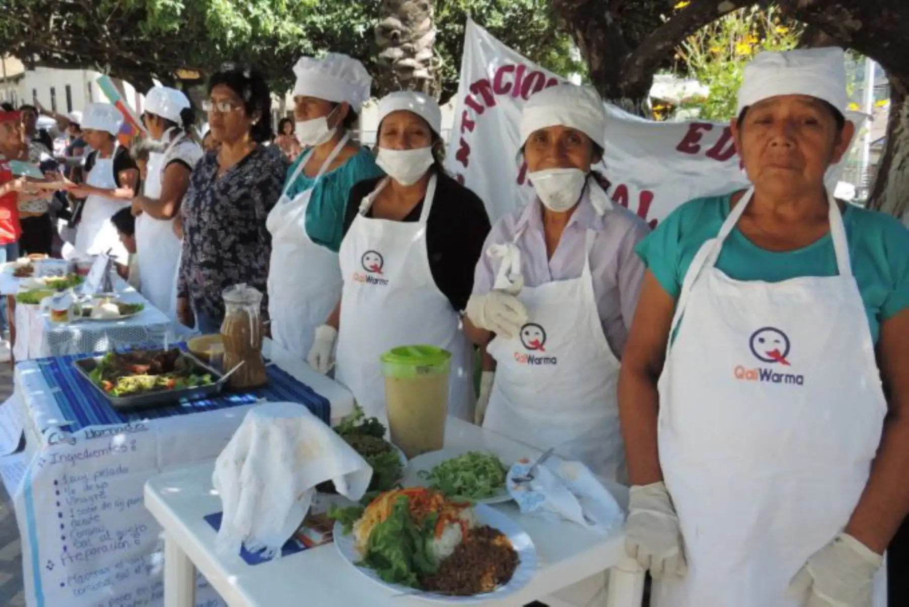 Con el objetivo de sumar esfuerzos en la lucha frontal contra la anemia y la desnutrición crónica, el Programa Nacional de Alimentación Escolar Qali Warma realizó una feria gastronómica en el distrito de Canchaque, provincia de Huancabamba, donde se presentaron novedosas y nutritivas recetas en base a los productos entregados a las instituciones educativas públicas.
