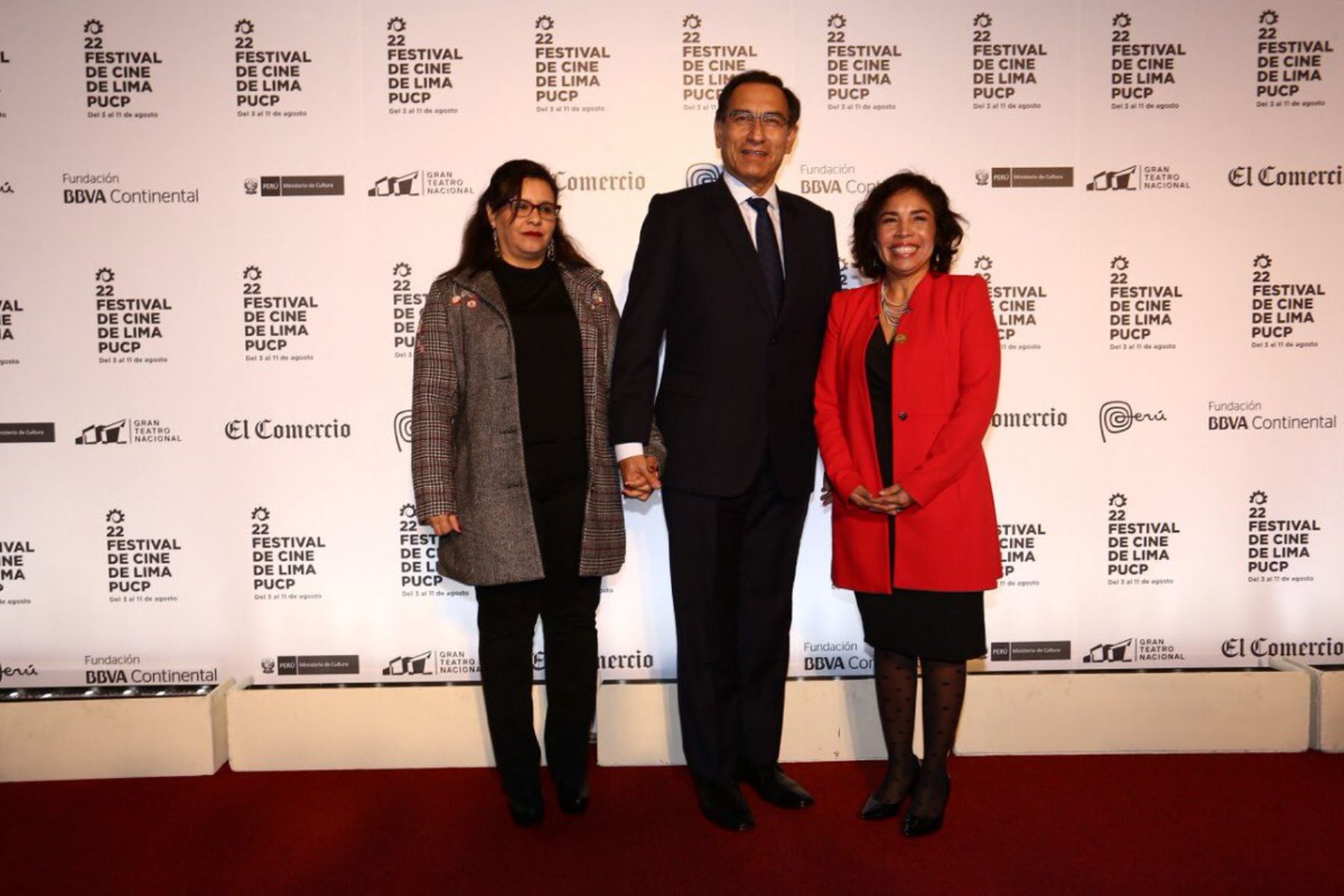 Presidente Martín Vizcarra asistió al 22° Festival de Cine de Lima.