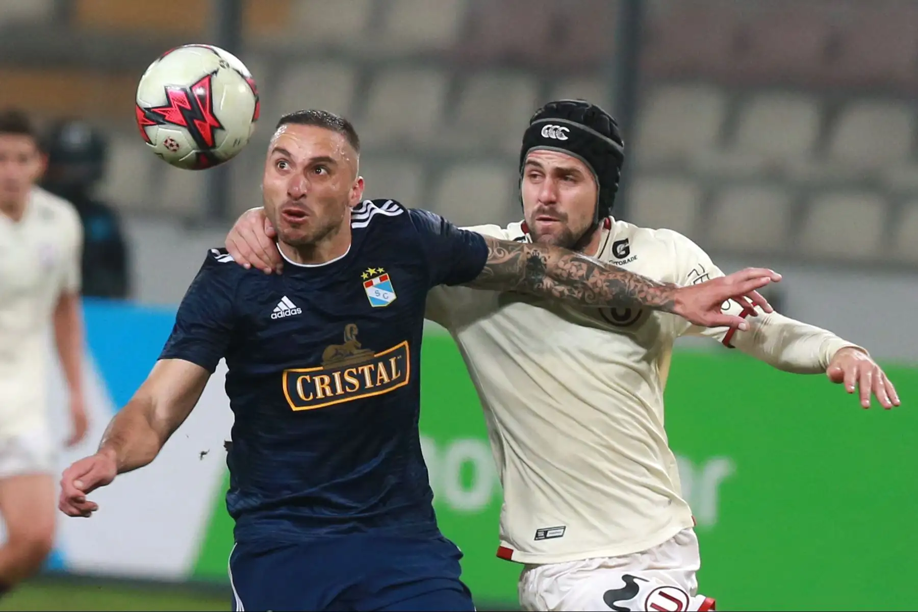 Sporting Cristal derrotó 1-0 a Universitario deporte y se consolida como líder del torneo. Foto: ANDINA/Vidal Tarqui
