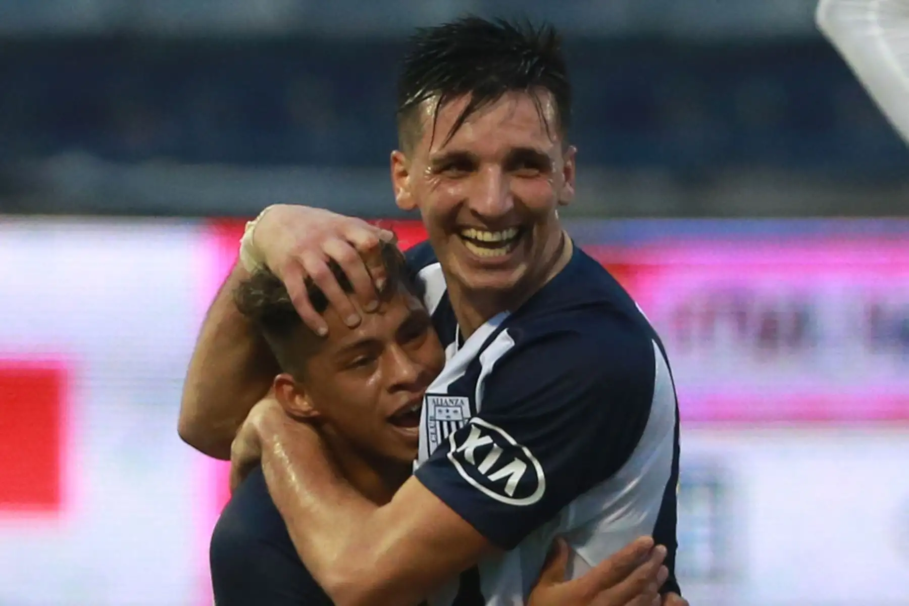 Alianza Lima derrotó 3-1 a la Universidad San Martín en el último partido de la jornada 11 del Torneo Apertura.: Foto: ANDINA/Vidal Tarqui