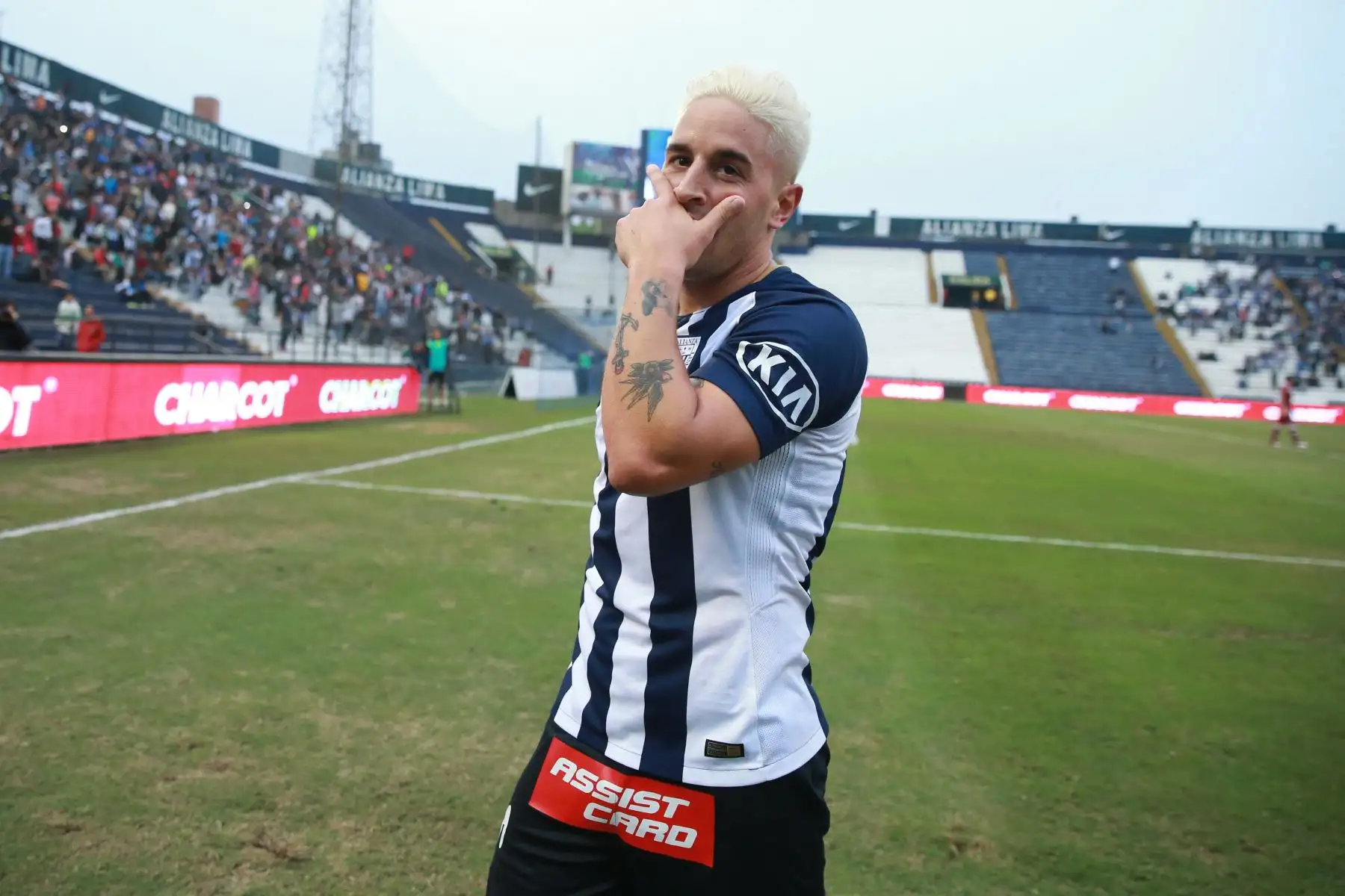 El jugador de Alianza Lima, Alejandro Hohberg,