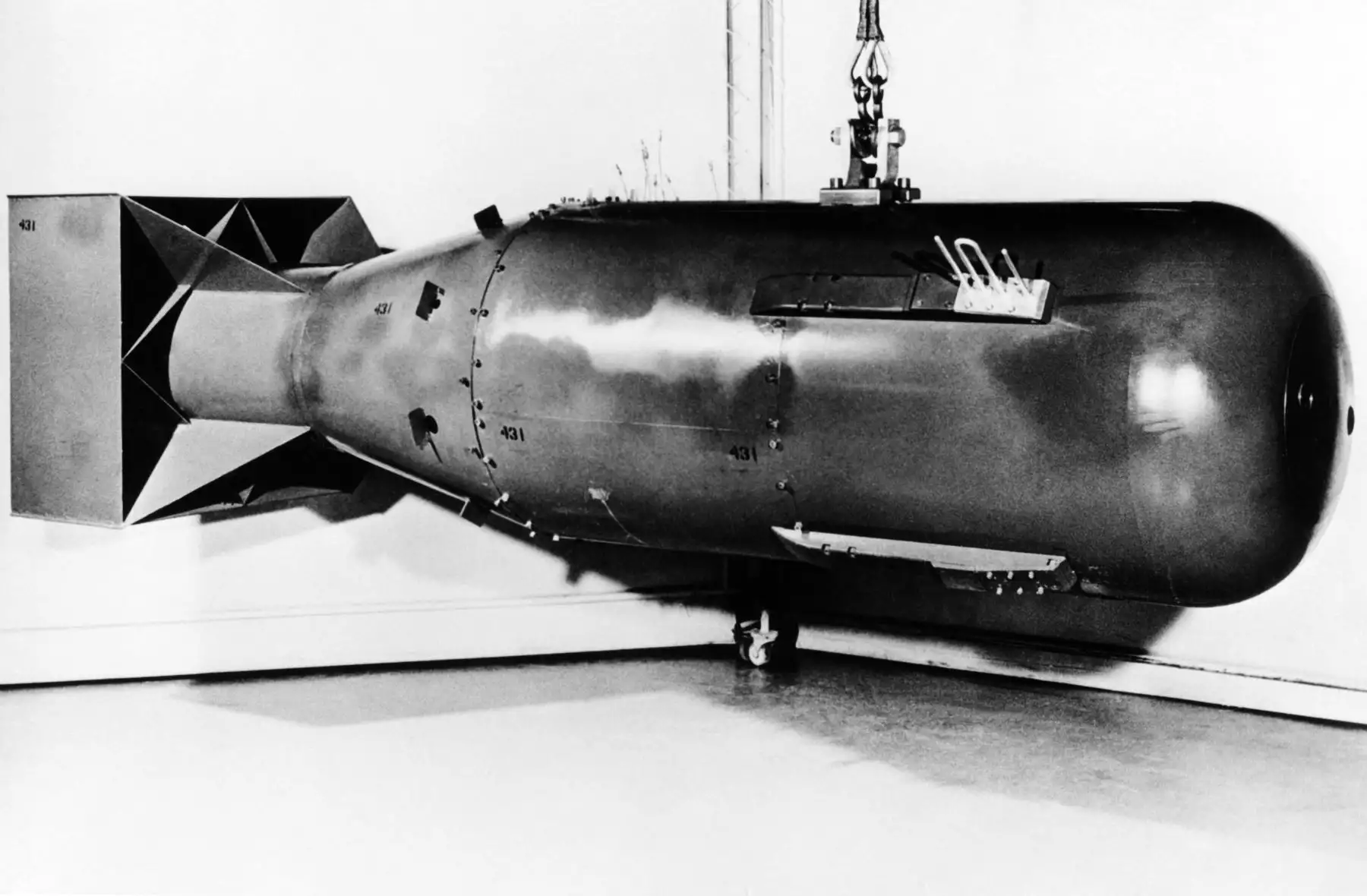 Foto tomada en 1948, que muestra un aspecto de la devastada ciudad de Hiroshima en Japón, tres años después de arrojada la primera bomba atómica sobre una población. El 6 de agosto de 1945, a las 08h15, en una hora de intenso movimiento en la ciudad, el bombardero B29 de la Fuerza Aérea de los Estados Unidos, lanzó la bomba sobre la ciudad. Actualmente, capital mundial del pacifismo, la ciudad de Hiroshima en el sur de Japón, recuerda la próxima semana el dÌa en el que el planeta entró en la era nuclear. AF