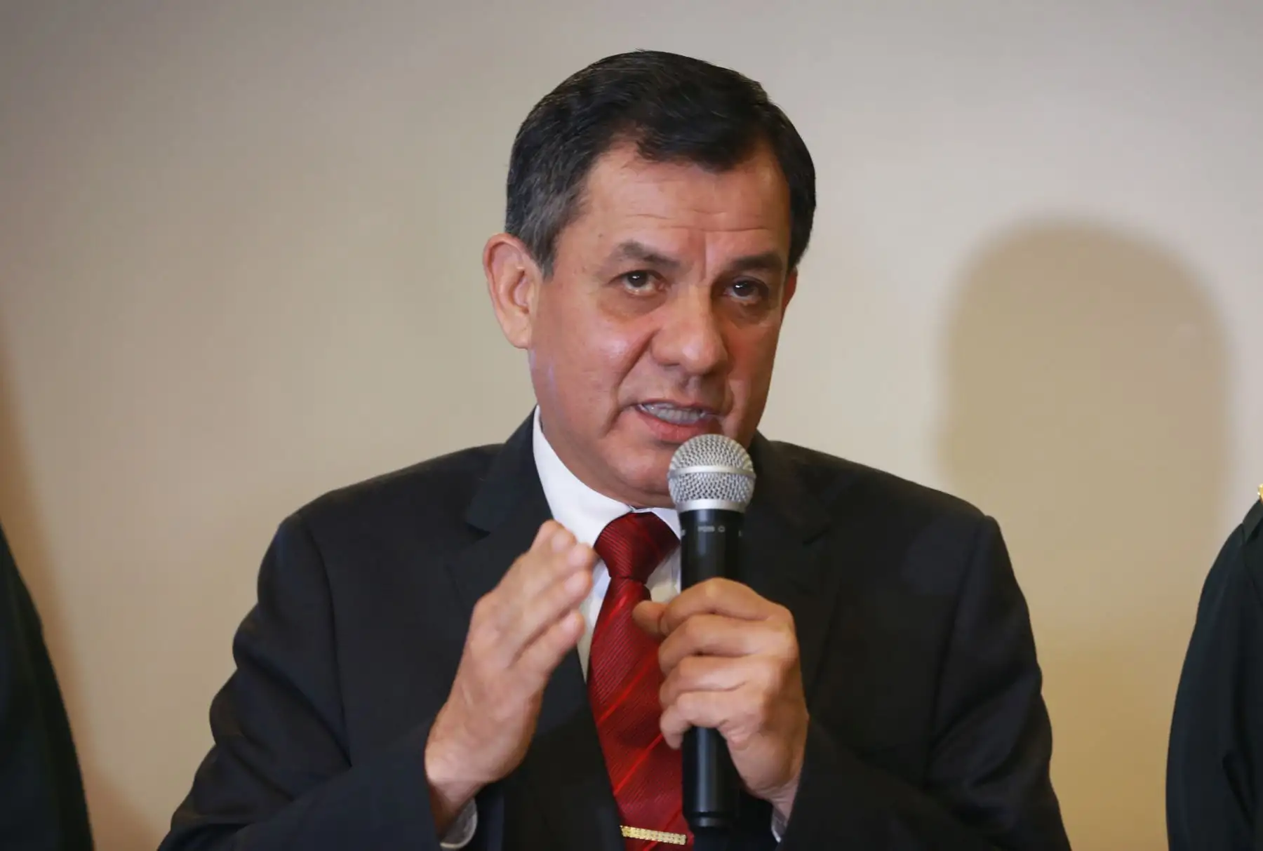El ministro del Interior, Mauro Medina Guimaraes, resaltó la importancia del trabajo policial contra el narcotráfico y sostuvo que la magnitud de estos golpes alcanza a todos los implicados en esta actividad ilícita. Foto: ANDINA/Norman Córdova