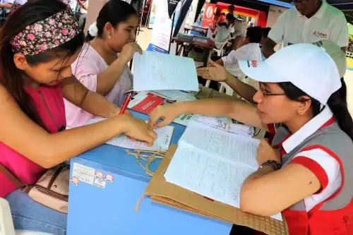 Más de 500 puestos de trabajo se ofrecerán en la feria laboral “Semana del Empleo 2018” que se desarrollará en la ciudad de Tarapoto, capital de la región San Martín, mañana jueves y el viernes 10 de agosto. La actividad será inaugurada por el ministro de Trabajo y Promoción del Empleo, Christian Sánchez Reyes.