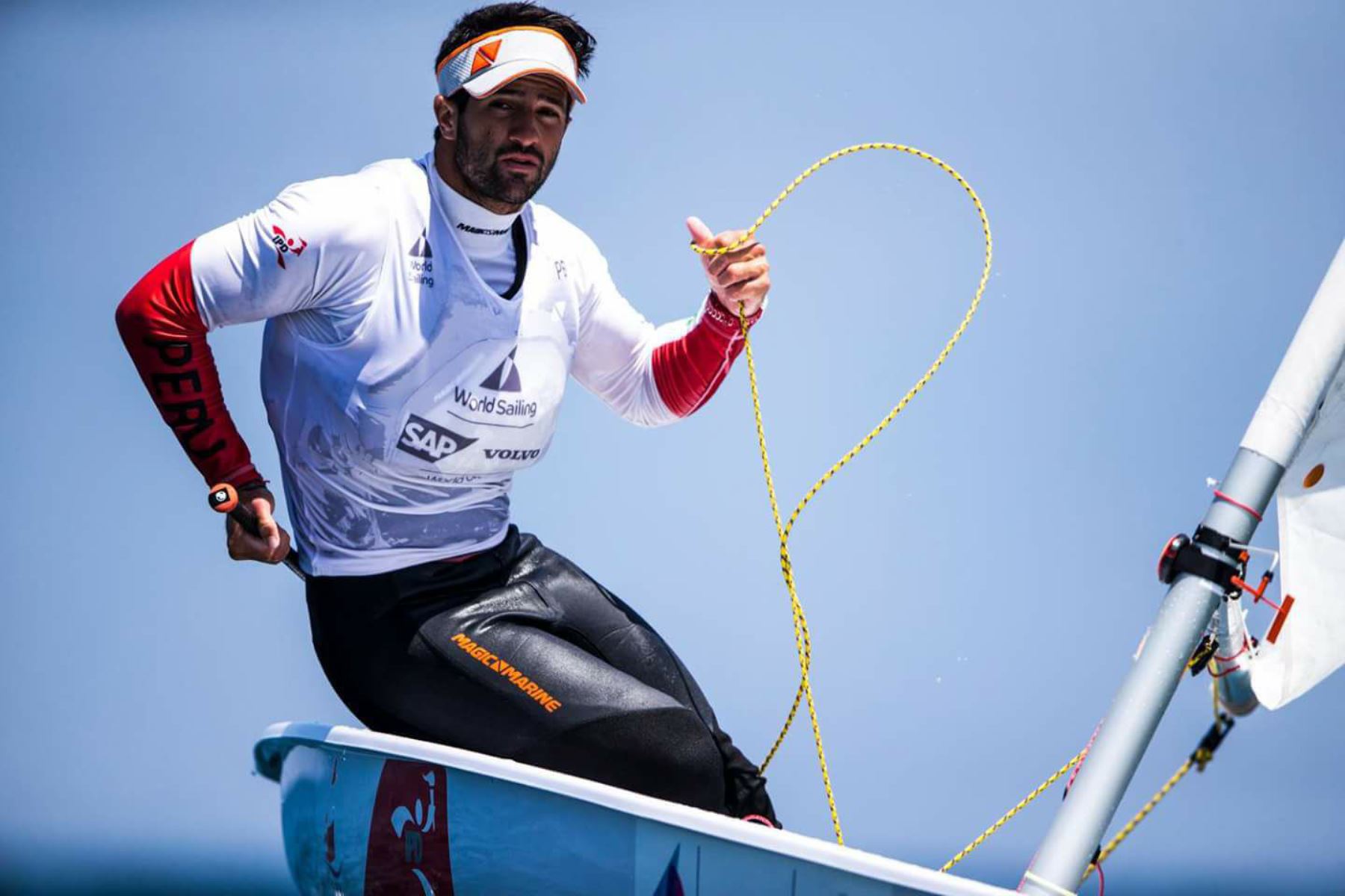 El velerista nacional Stefano Peschiera consigue la primera plaza para Perú en los Juegos Olímpicos. Foto: Facebook Stefano Peschiera