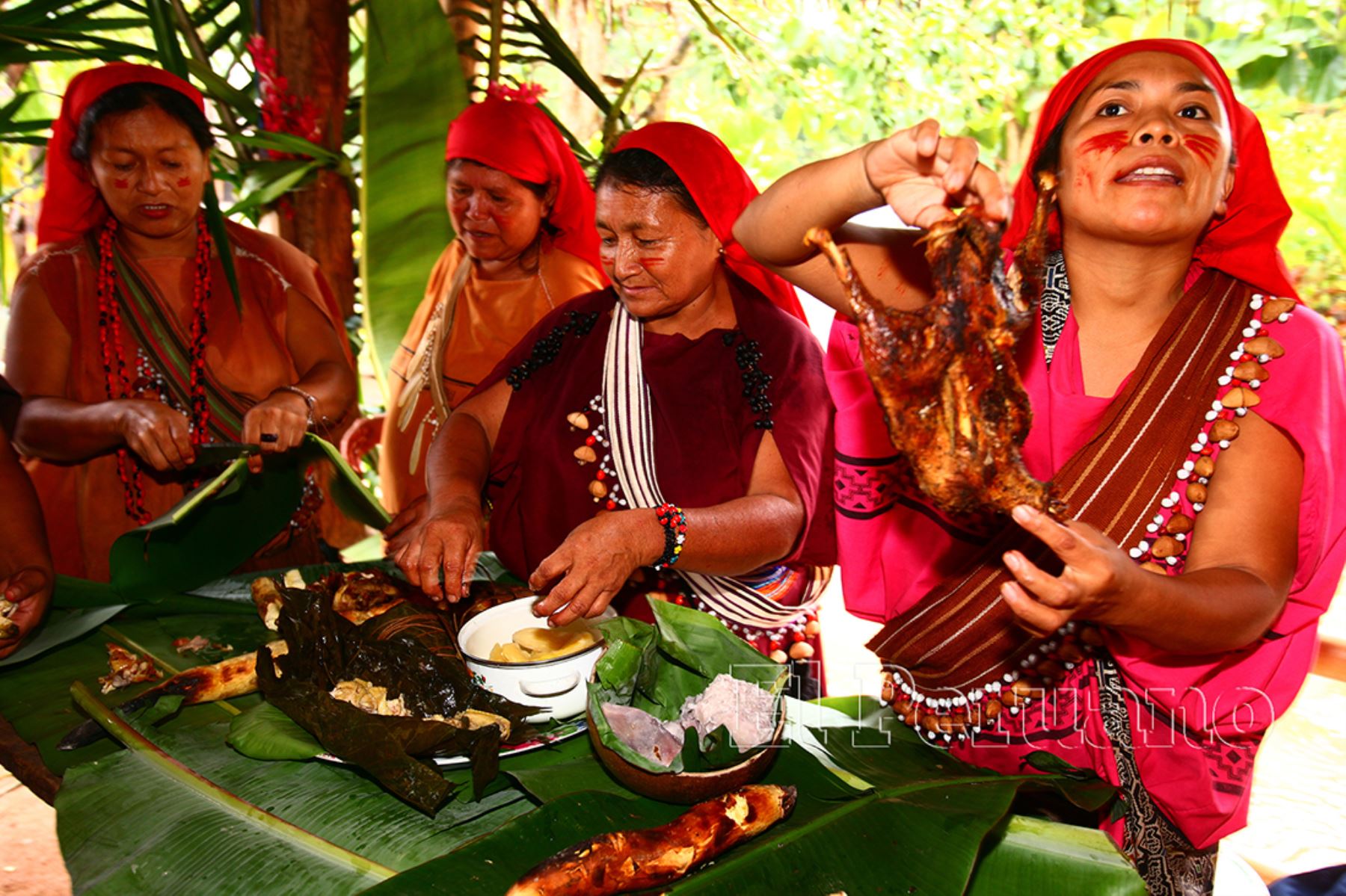 Junín 22 marzo de 2013 / Mujeres de la comunidad ashaninka  en Pampa Michi, Chanchamayo. Foto: Diario EL PERUANO / Oscar Farje