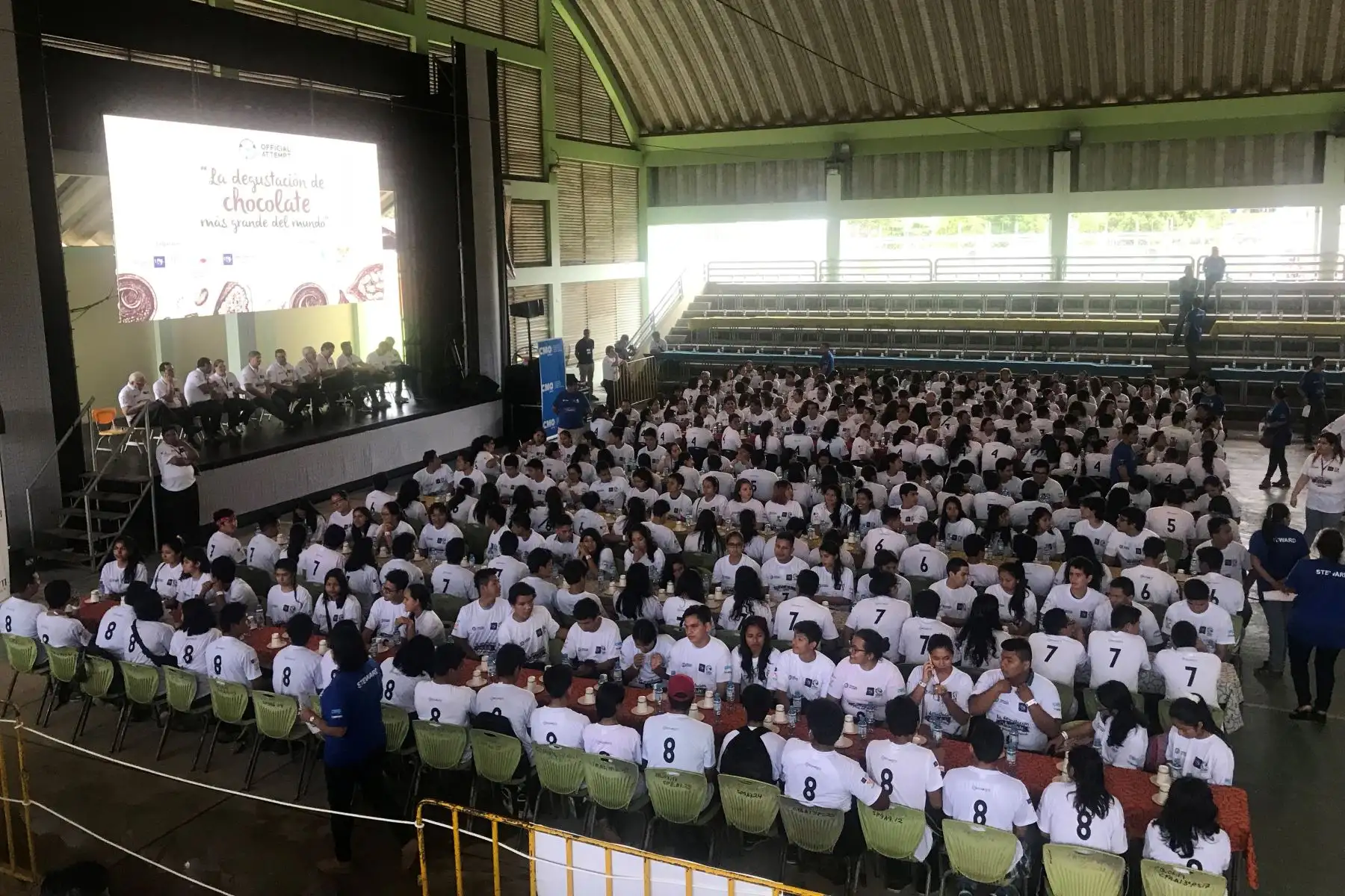 Ucayali logra Récord Guinness con degustación de chocolate más grande del mundo. ANDINA/Difusión