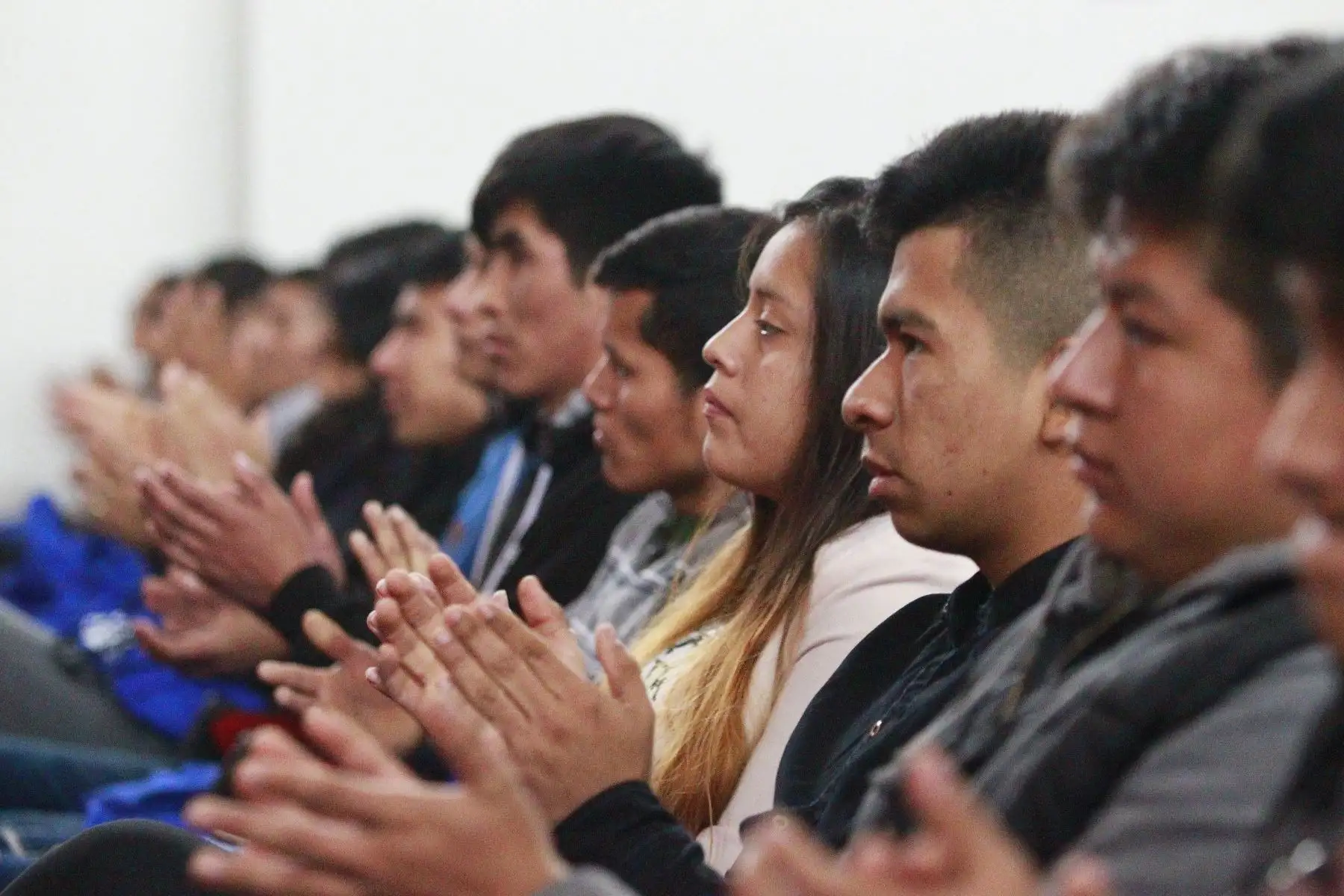 Más de 1800 jóvenes becarios ganadores de Beca 18 participan en la ceremonia de premiación a jóvenes que realizarán estudios en institutos y universidades.Foto: ANDINA/Eddy Ramos