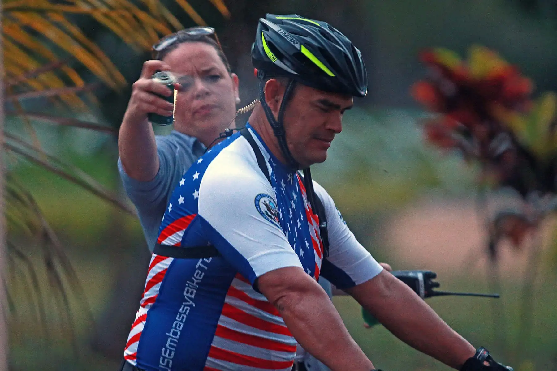 Embajador de los Estados Unidos Krishna R. Urs cumple segundo día de visita en Tarapoto en donde realiza una jornada de dos días recorriendo la ciudad y sus alrededores en bicicleta junto a una comitiva, con el fin de promover el deporte, la vida saludable sin drogas y el uso de bicicleta como medio de transporte alternativo. Foto: ANDINA/Vidal Tarqui
