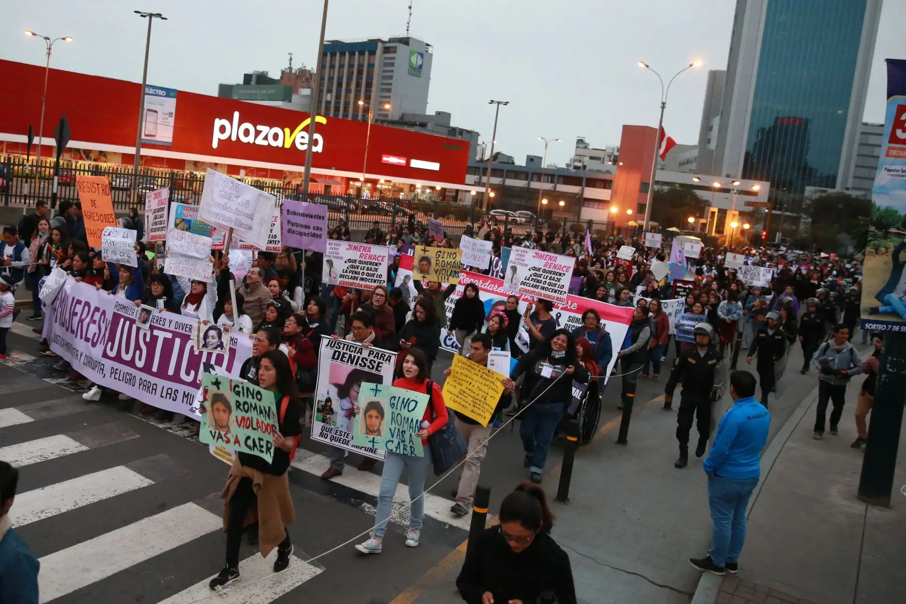 Marcha por la paz. Foto: ANDINA/Vidal Tarqui
