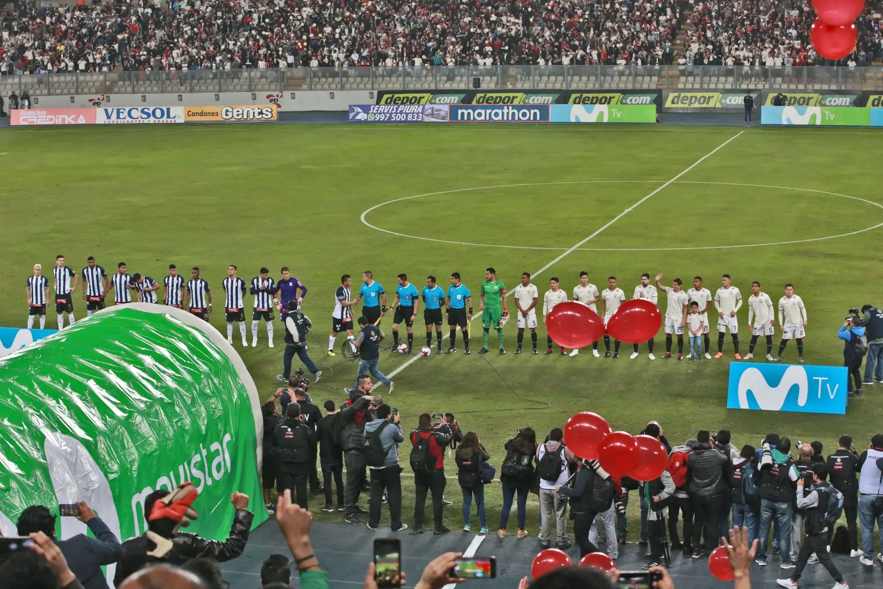 Alianza Lima vence 1-0 a Universitario en el Estadio Nacional. Foto: ANDINA/Jhony Laurente