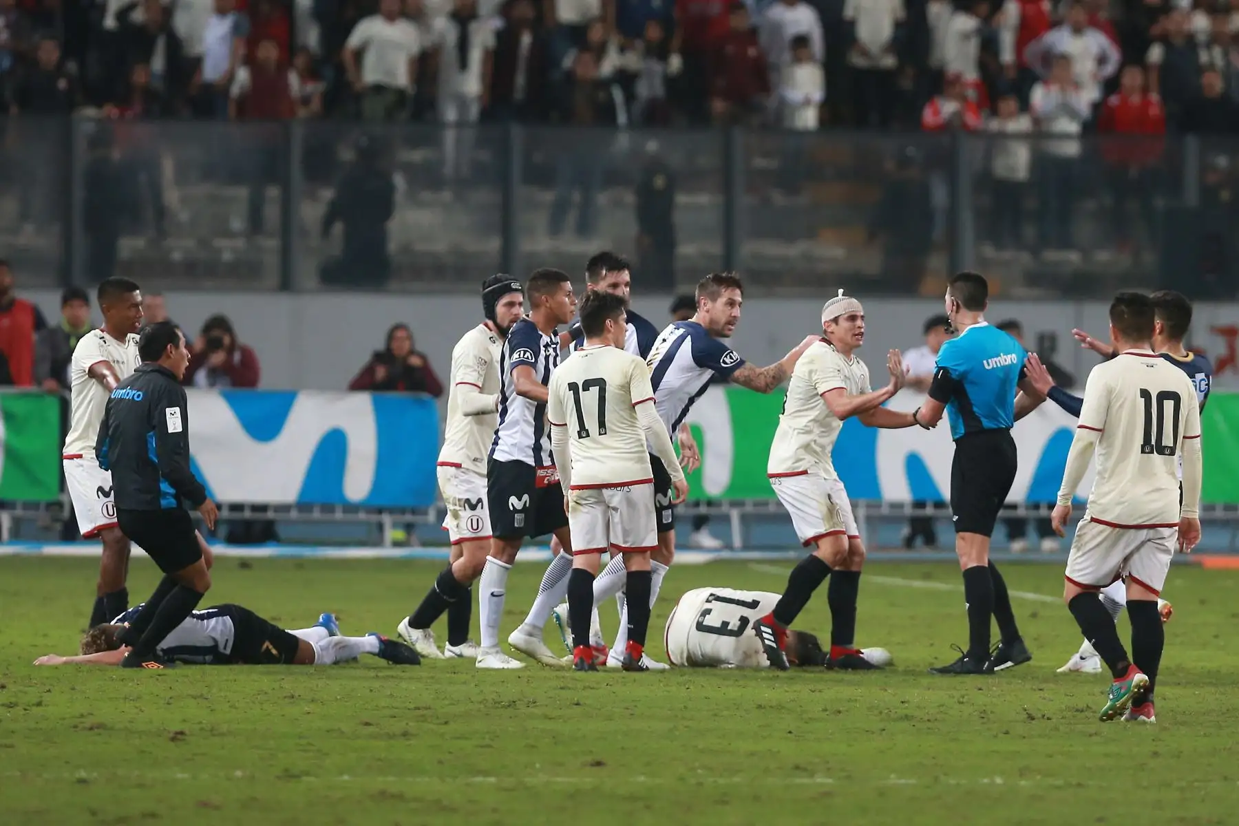 Alianza Lima y Universitario igualan 1-1 en el Estadio Nacional. Foto: ANDINA/Vidal Tarqui