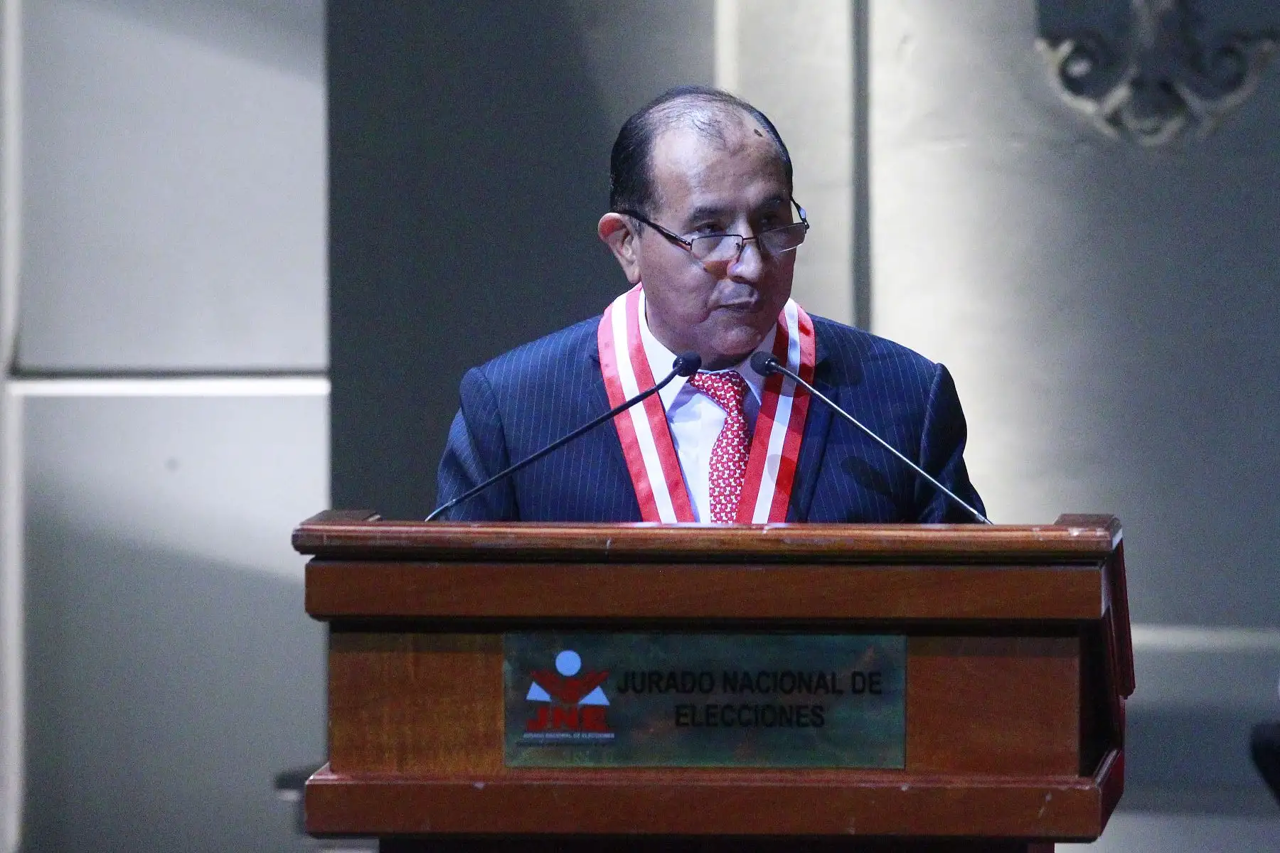 Presidente del Jurado Nacional, Dr. Víctor Lucas Ticona inaugura la ceremonia por la firma del Pacto Ético Electoral 2018 . Foto: ANDINA/Eddy Ramos.Foto: ANDINA/Eddy Ramos