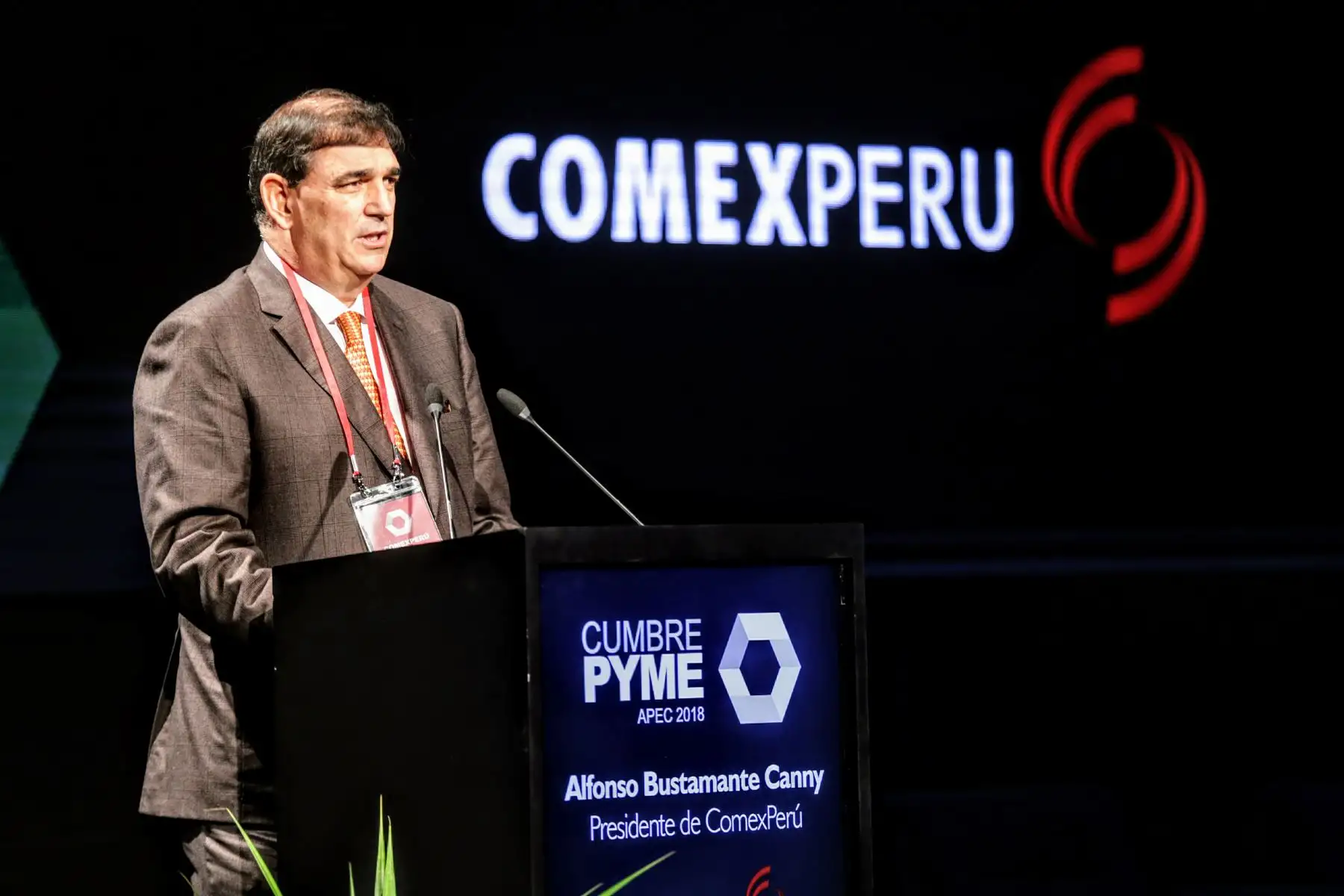 Presidente de COMEX Perú, Alfonso Bustamante Canny da la bienvenida a la XI Cumbre PYME del APEC 2018. Foto: ANDINA/Luis Iparraguirre