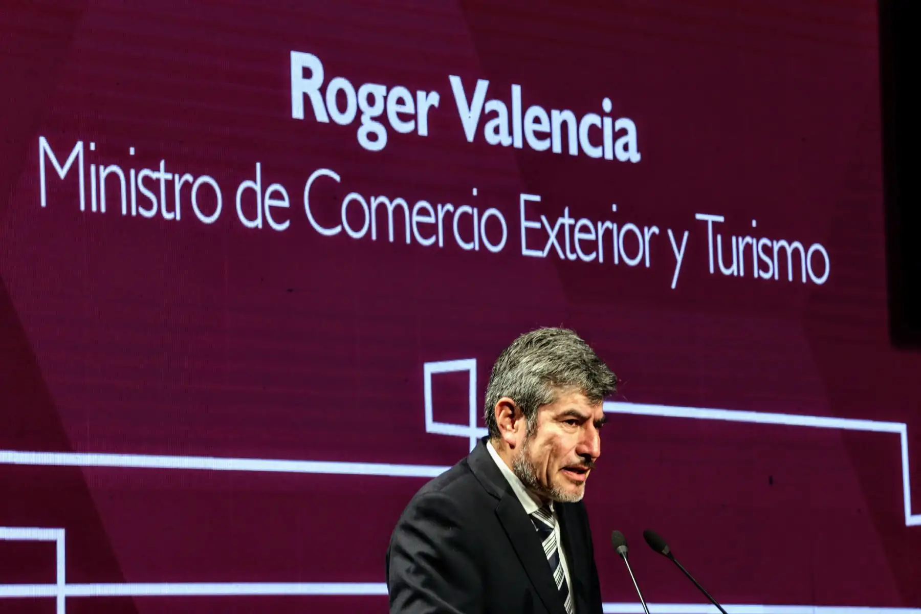 Ministro de Comercio Exterior y Turismo, Roger Valencia inaugura la XI Cumbre PYME del APEC 2018. Foto: ANDINA/Luis Iparraguirre