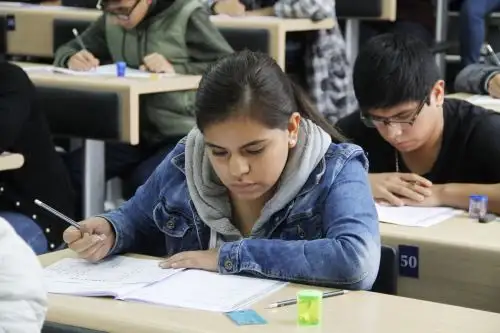 Hasta el lunes 20 de agosto universitarios pueden postular a 2 mil becas. Foto: ANDINA/Difusión.