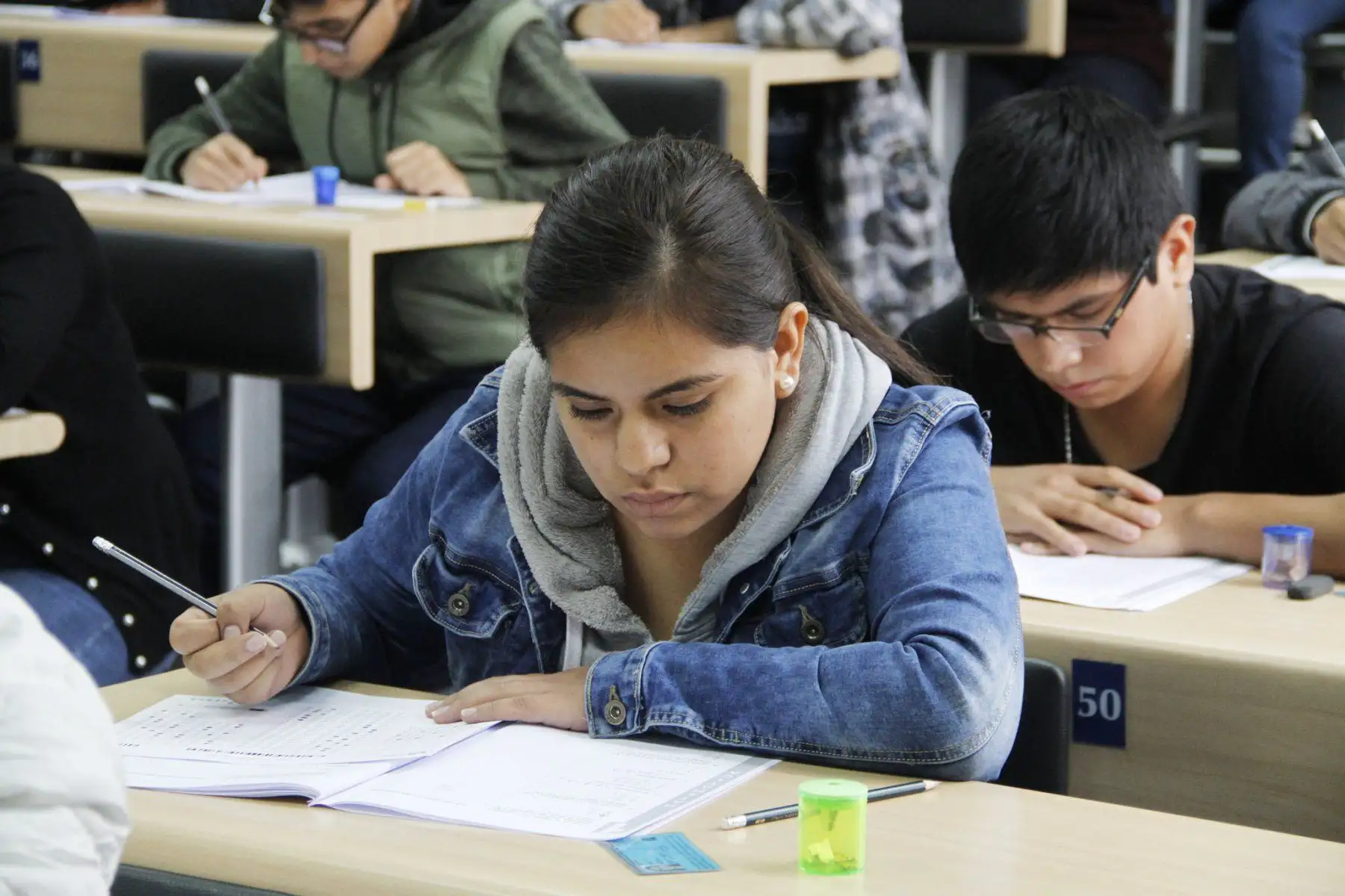 Hasta el lunes 20 de agosto universitarios pueden postular a 2 mil becas. Foto: ANDINA/Difusión.