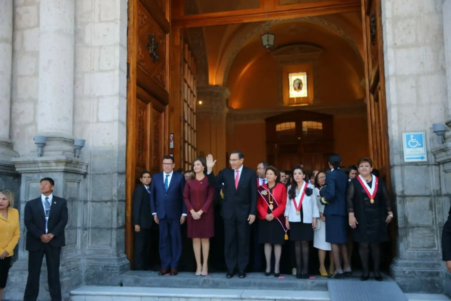 Presidente de la República, Martín Vizcarra, participó 
 en la Misa y Te Deum  por los 478 aniversario de la fundación española de Arequipa. Foto: ANDINA/Prensa Presidencia