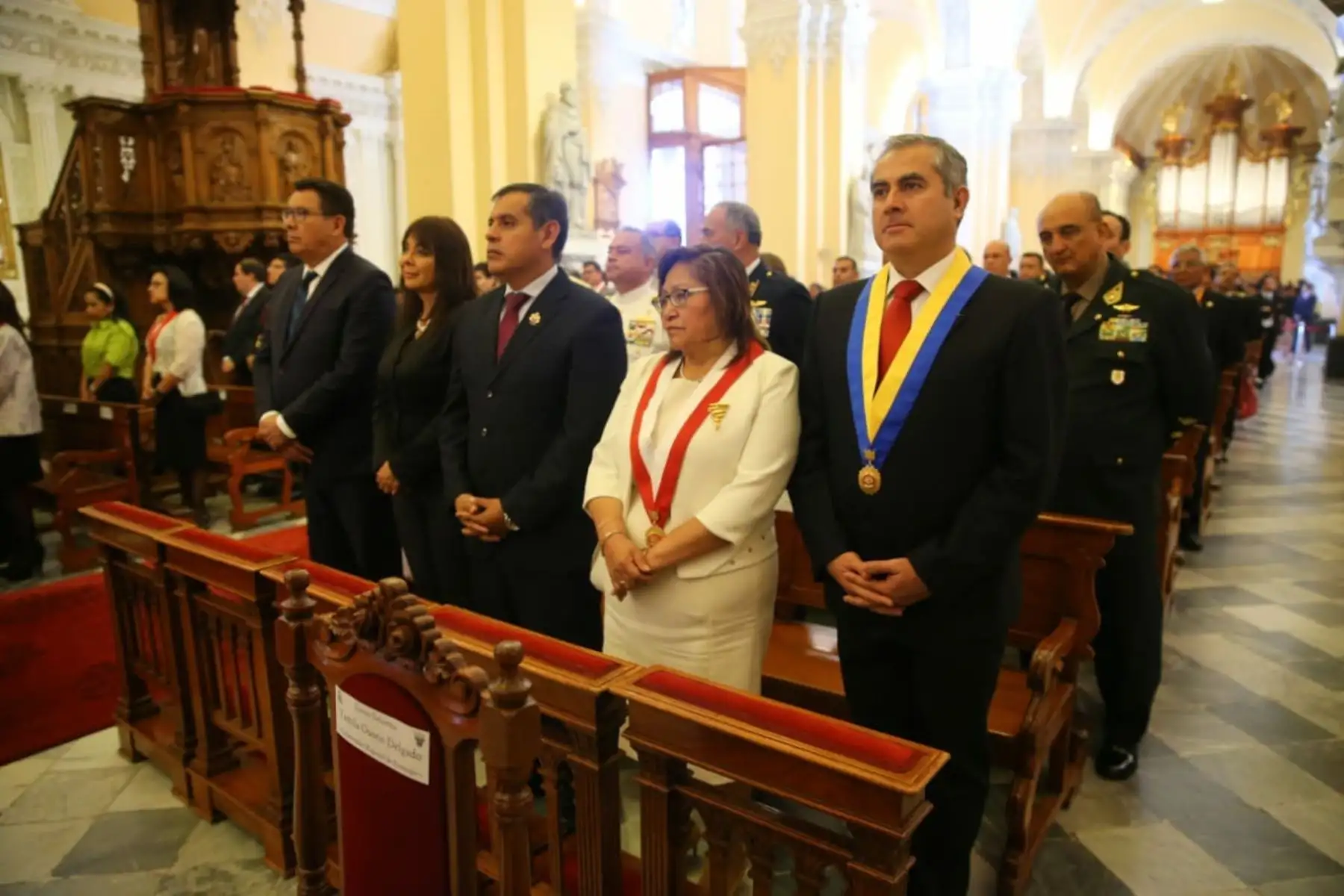 Presidente de la República, Martín Vizcarra, participó 
 en la Misa y Te Deum  por los 478 aniversario de la fundación española de Arequipa. Foto: ANDINA/Prensa Presidencia