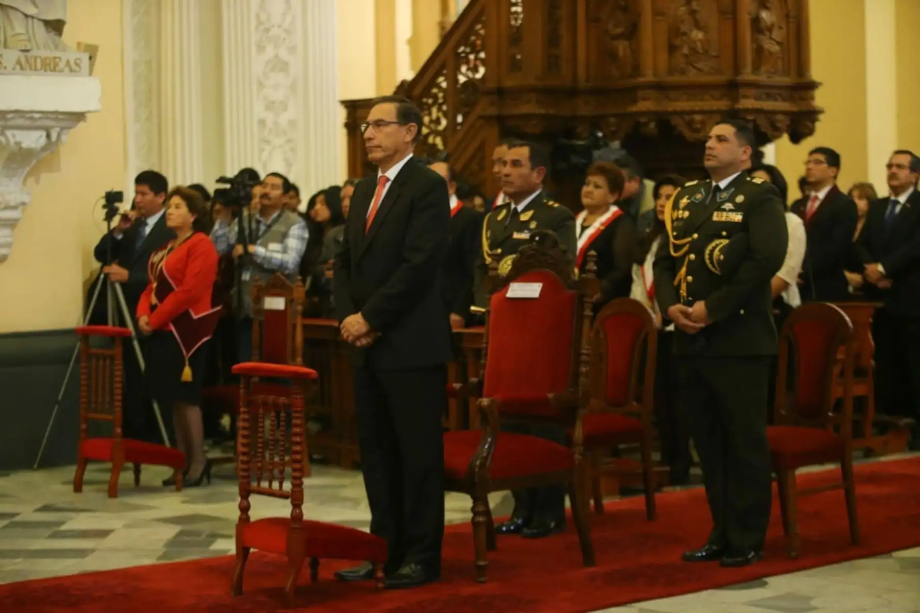 Presidente de la República, Martín Vizcarra, participó 
 en la Misa y Te Deum  por los 478 aniversario de la fundación española de Arequipa. Foto: ANDINA/Prensa Presidencia