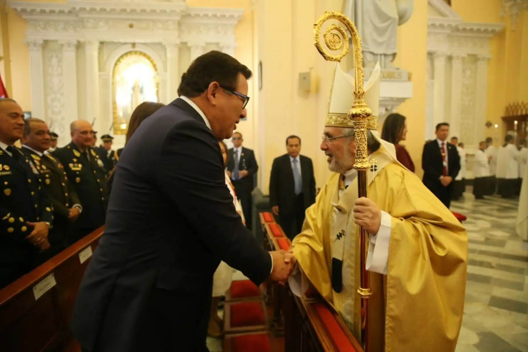 Presidente de la República, Martín Vizcarra, participó 
 en la Misa y Te Deum  por los 478 aniversario de la fundación española de Arequipa. Foto: ANDINA/Prensa Presidencia