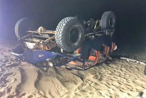 Vehículo tubular protagonizó accidente que causó la muerte de un turista alemán en el desierto de Ica. Foto: Cortesía