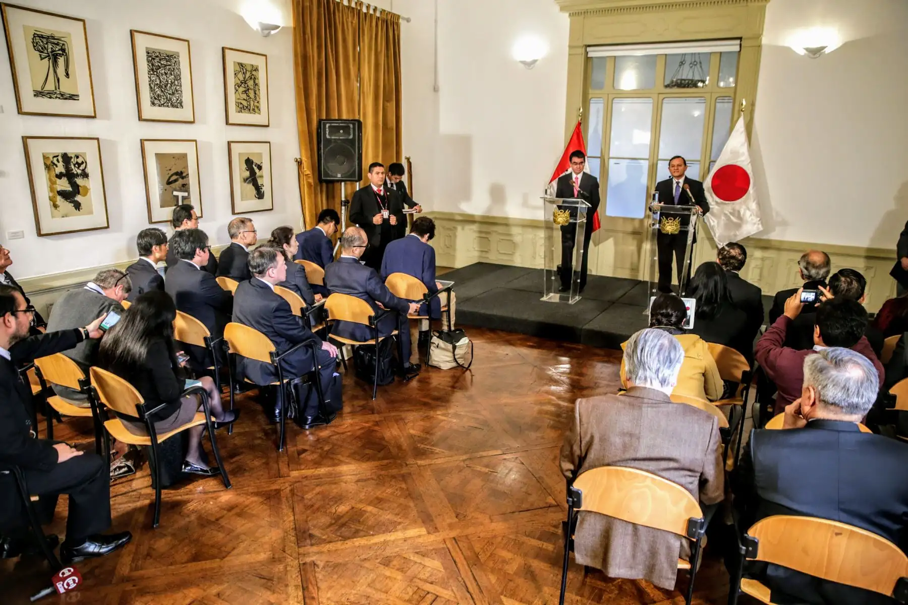 Declaración conjunta por parte de los cancilleres de Perú y Japón en Torre Tagle. Foto: ANDINA/Luis Iparraguirre