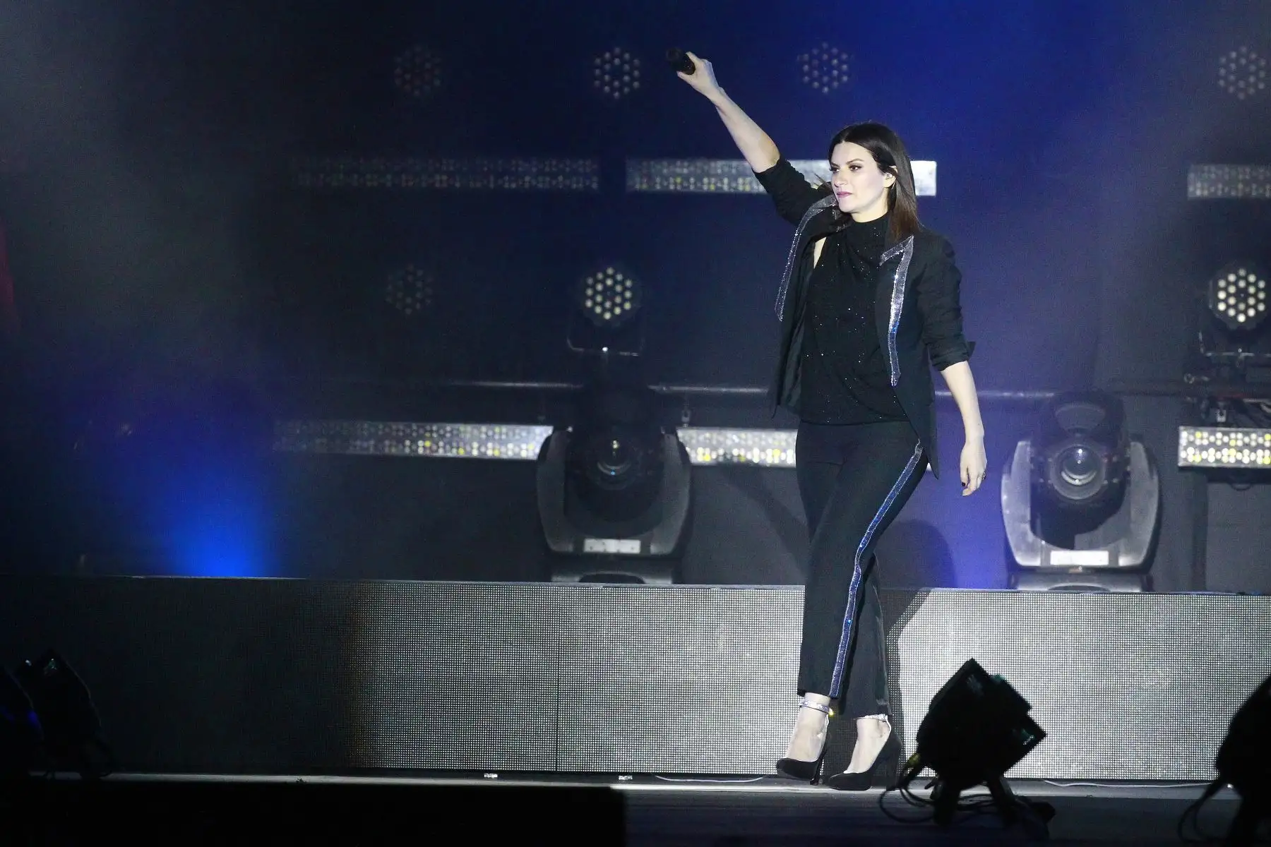 Miles de aficionados disfrutan del concierto de Laura Pausini. Foto: ANDINA/Eddy Ramos