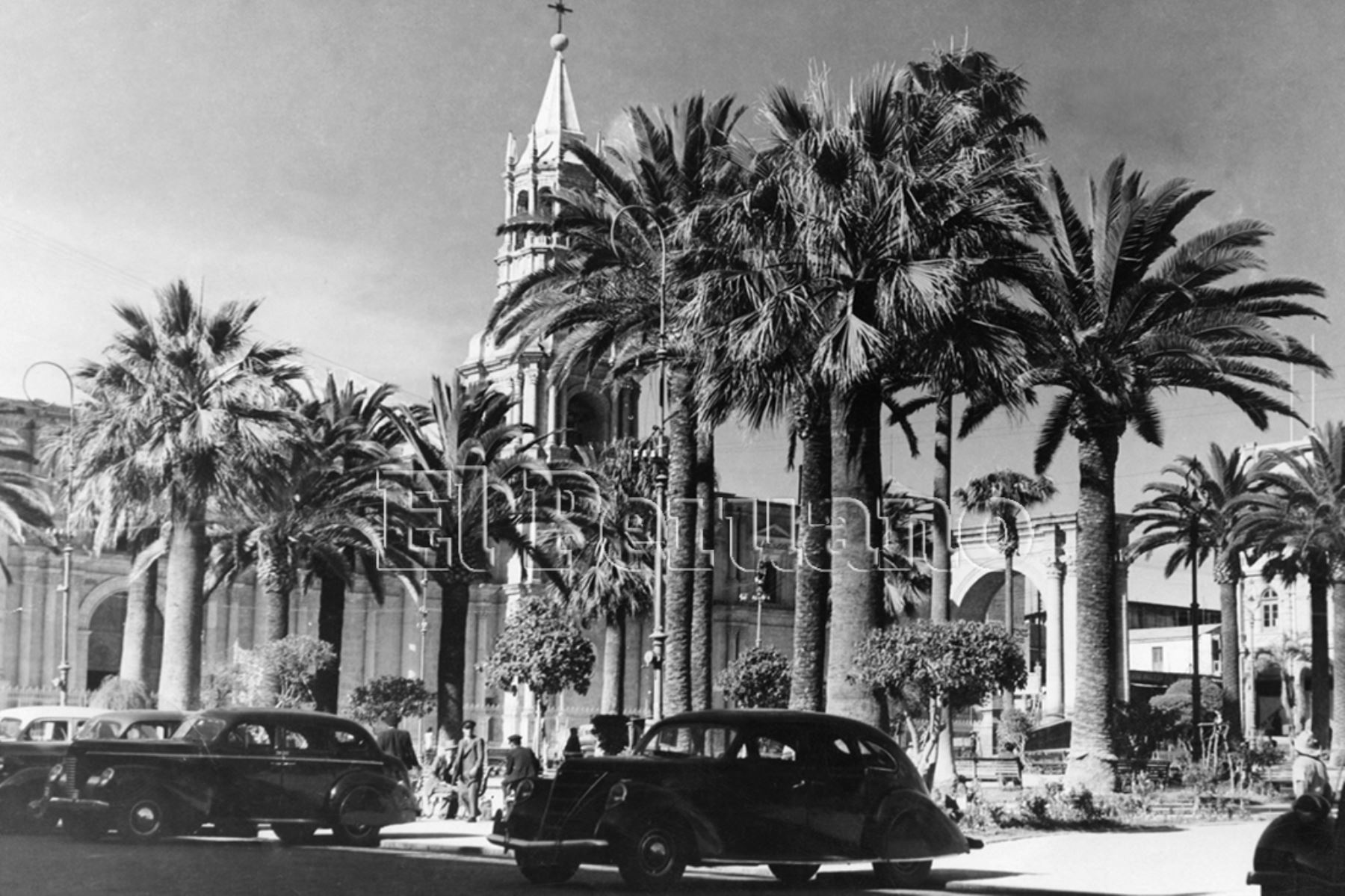 Plaza de Armas de Arequipa (1946).  Foto: Archivo Histórico de EL PERUANO.