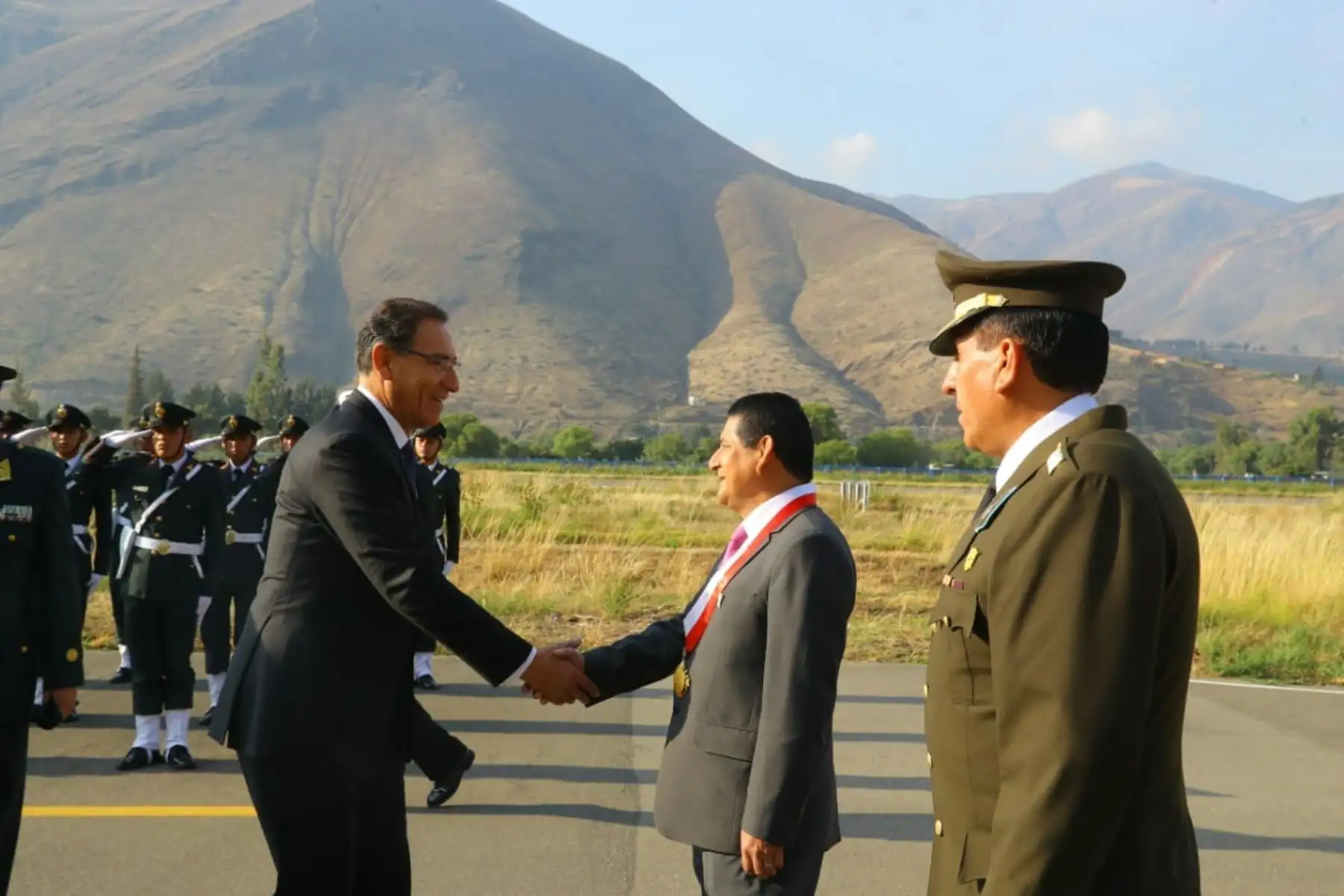 Jefe del Estado, Martín Vizcarra, preside la ceremonia  por el 479 aniversario de la fundación española de la  ciudad de Huánuco. Foto: ANDINA/Prensa Presidencia