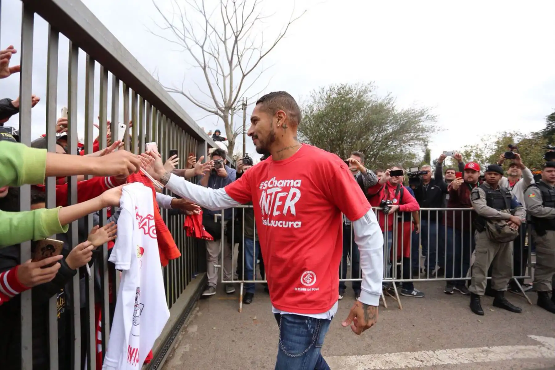 Paolo Guerrero en Internacional: así fue su primer contacto con la hinchada de Porto Alegre. Foto: ANDINA/Sport Club Internacional