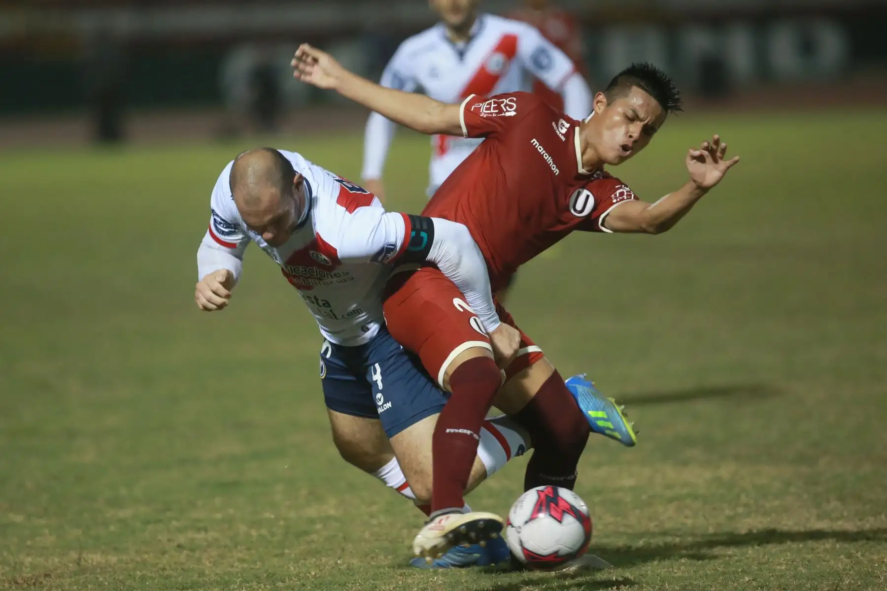 Universitario de Deportes gano a  Deportivo Municipal 2- 0, en el estadio Miguel Grau  del Callao. Foto: ANDINA/Jhony Laurente