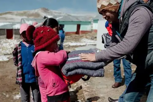 El Ejecutivo aprobó el Plan de Contingencia Nacional ante Bajas Temperaturas, con la finalidad de promover la coordinación multisectorial y la articulación entre los niveles nacional, regional y local ante la ocurrencia o inminencia de peligros asociados a la temporada de heladas y friaje. ANDINA/Difusión