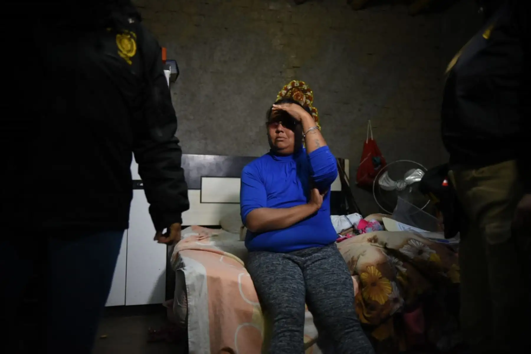 La Policía Nacional del Perú (PNP) y el Ministerio Público detuvieron esta madrugada a 36 integrantes de la organización criminal los Intocables de Ica, dedicada al tráfico ilícito de drogas, receptación y tenencia ilegal de armas y artefactos explosivos en la zona sur del país. Foto: ANDINA/Mininter.