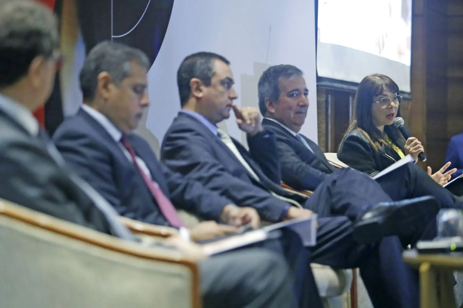 Ministra Liliana La Rosa del MIDIS durante su intervención en  los 10 años del programa "Obras por Impuestos". Foto: ANDINA/Melina Mejía
