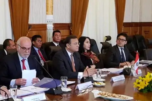 Canciller Néstor Popolizio cumple visita oficial en Bolivia. Foto: Twitter.