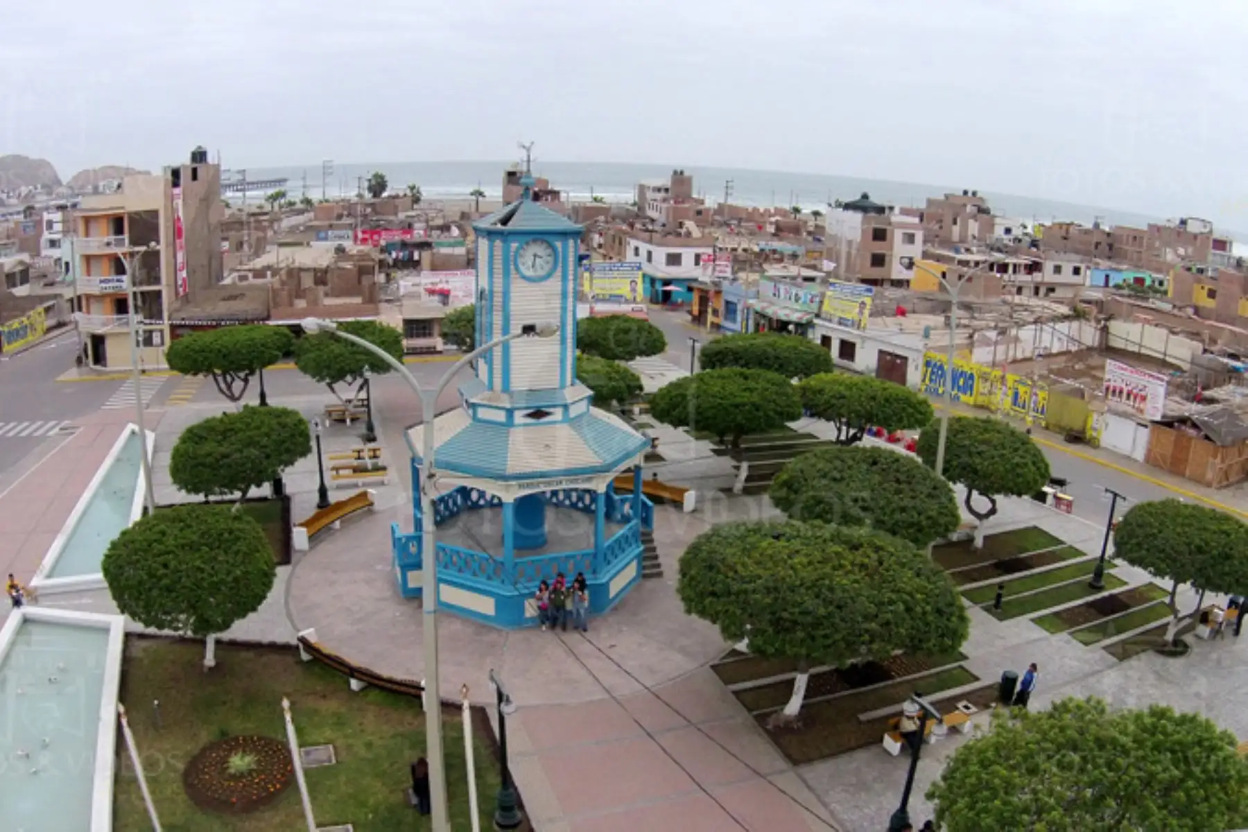 El cuerpo sin vida de una niña que podría ser la desaparecida Xohana fue encontrado por miembros de la Policía Nacional del Perú (PNP) dentro de un pozo ubicado en la plaza de Armas del balneario de Cerro Azul.