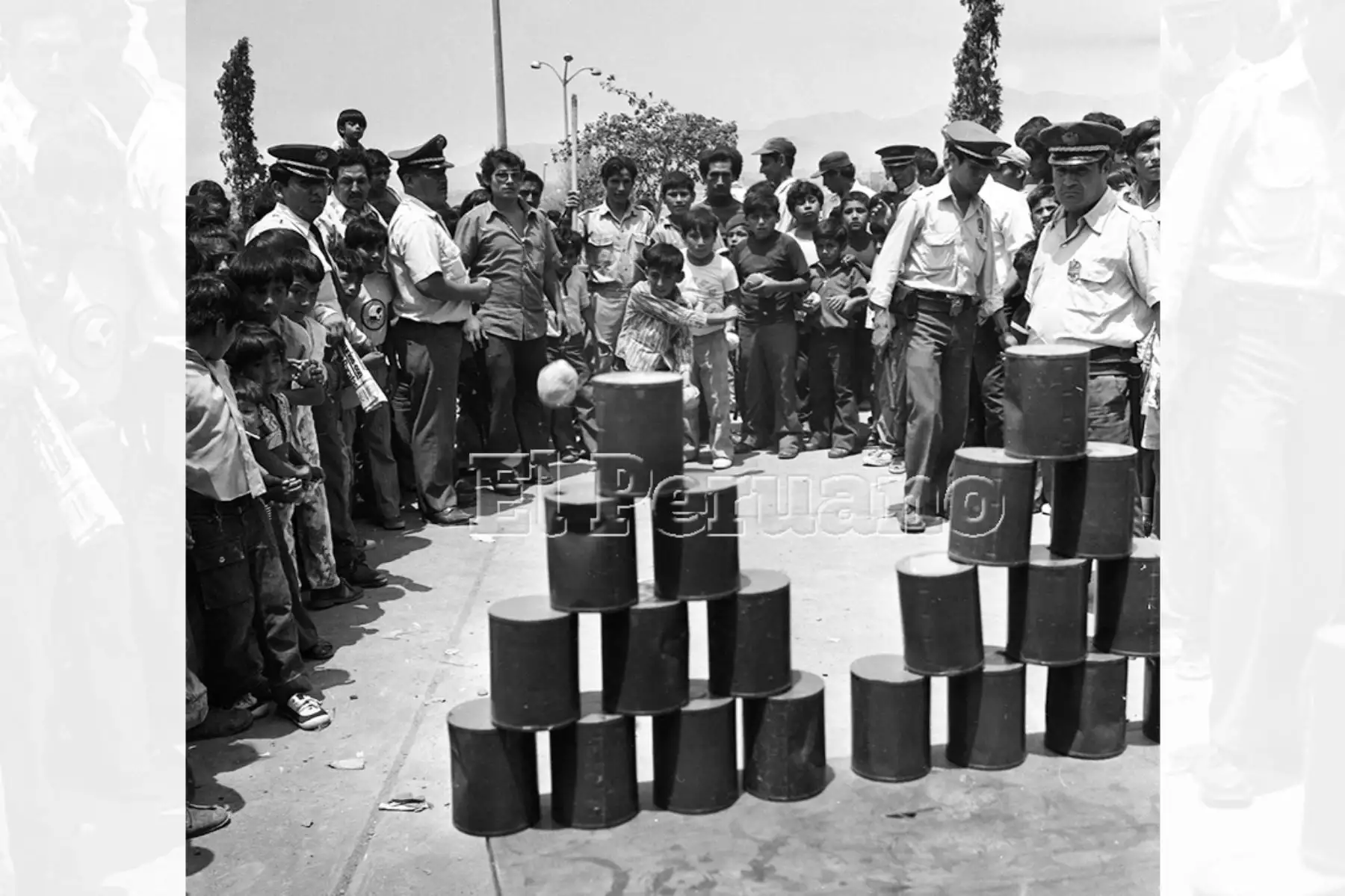 Puntería en el tumbalatas (1975)
. Foto:Archivo Histórico El Peruano