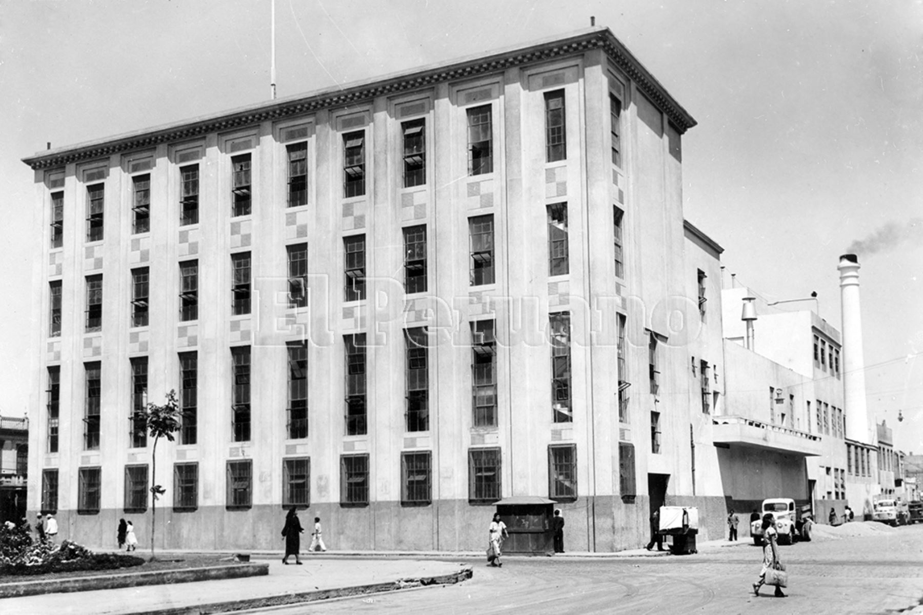 Edificio de la Compañía Nacional de Cerveza - Pilsen Callao (1957). Foto: Archivo Histórico de EL PERUANO