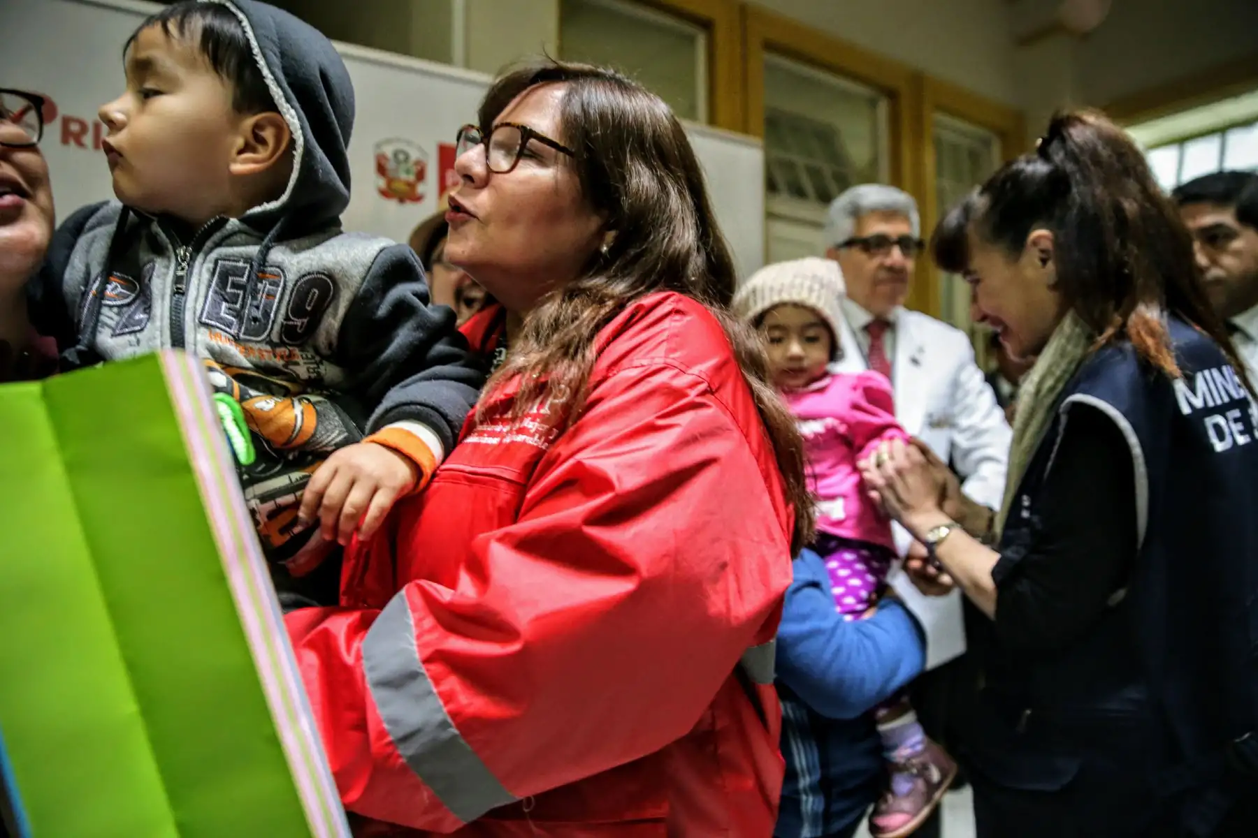 Ministras de Salud, Silvia Pessah, y de la Mujer y Poblaciones Vulnerables, Ana María Mendieta, visitan el Instituto Nacional de Salud del Niño con lotivo del día del niño. Foto: ANDINA/Luis Iparraguirre