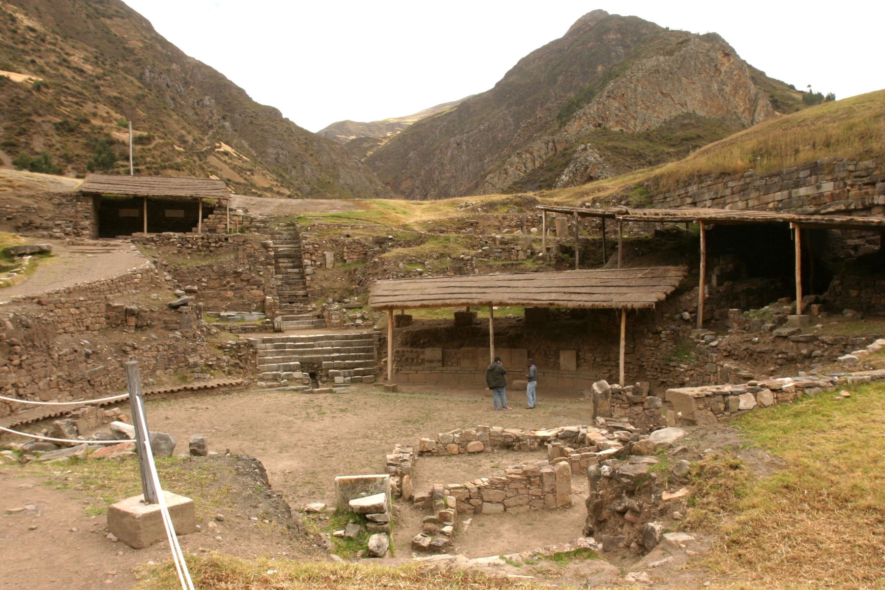 Ministerio de Cultura presenta hallazgo de muros, canales, corredores y utensilios en Chavín de Huántar. ANDINA/Archivo